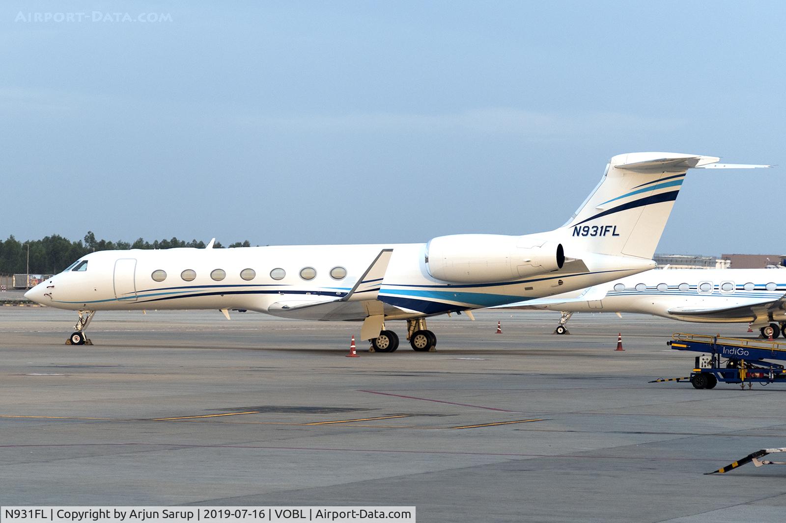 N931FL, 2015 Gulfstream Aerospace GV-SP (G550) C/N 5515, The early morning light falls on this G550 parked on the flight line at BIAL.