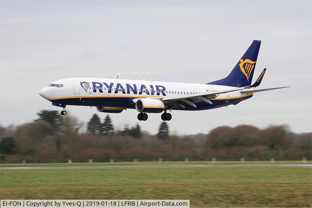 EI-FON, 2016 Boeing 737-8AS C/N 44721, Boeing 737-8AS, On final rwy 25L, Brest-Bretagne airport (LFRB-BES)