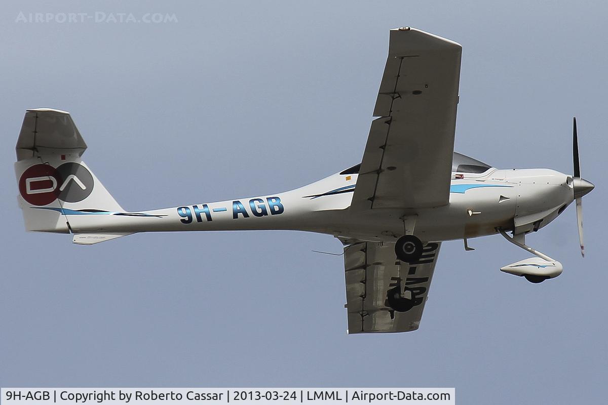 9H-AGB, Diamond DA-20-C1 Eclipse C/N C0477, Runway 13