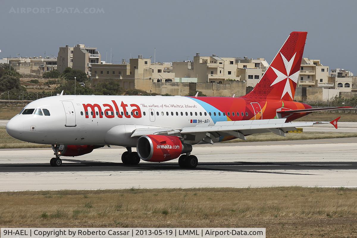 9H-AEL, 2004 Airbus A319-111 C/N 2332, Runway 31