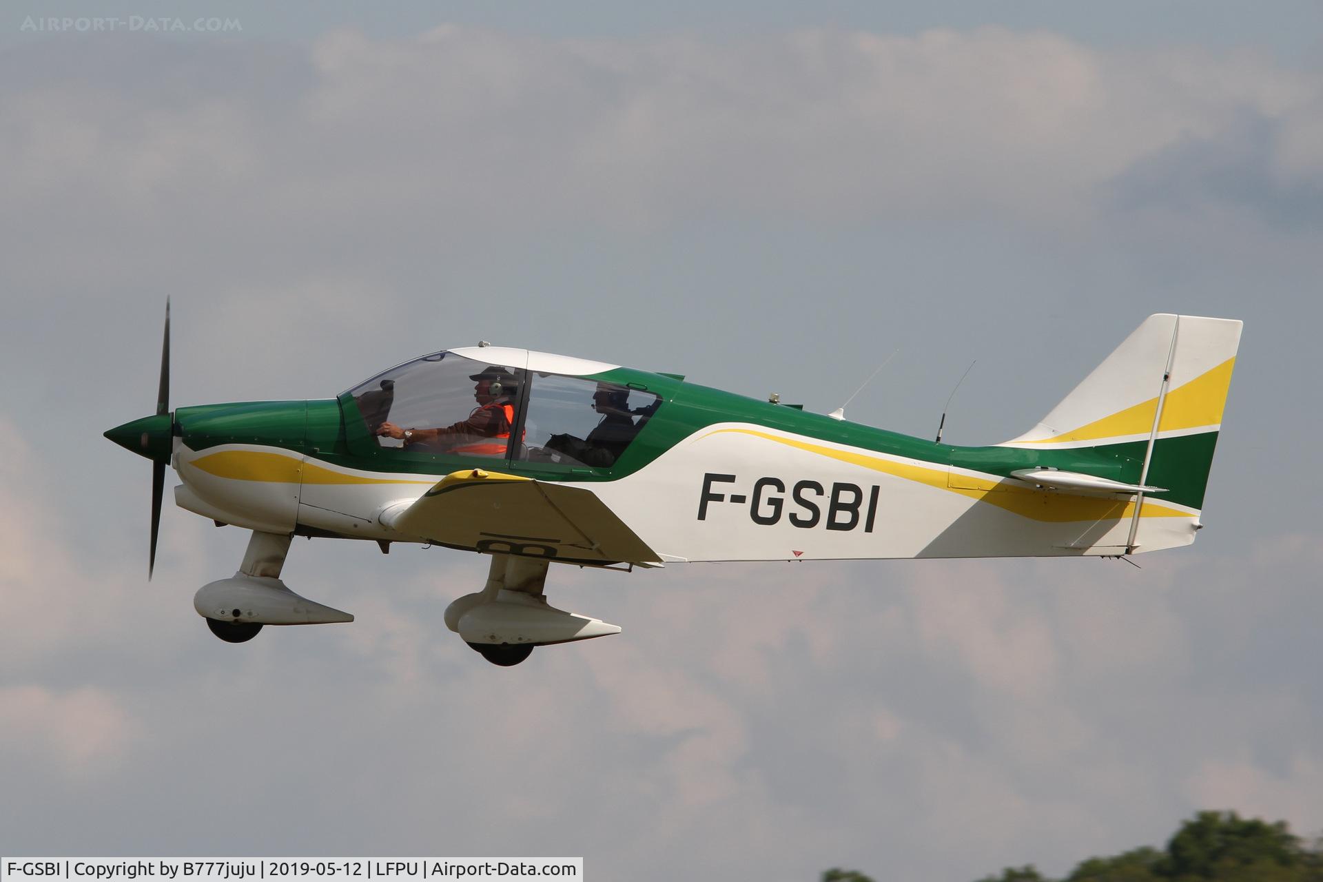 F-GSBI, Robin DR-400-120 C/N 2352, at Moret