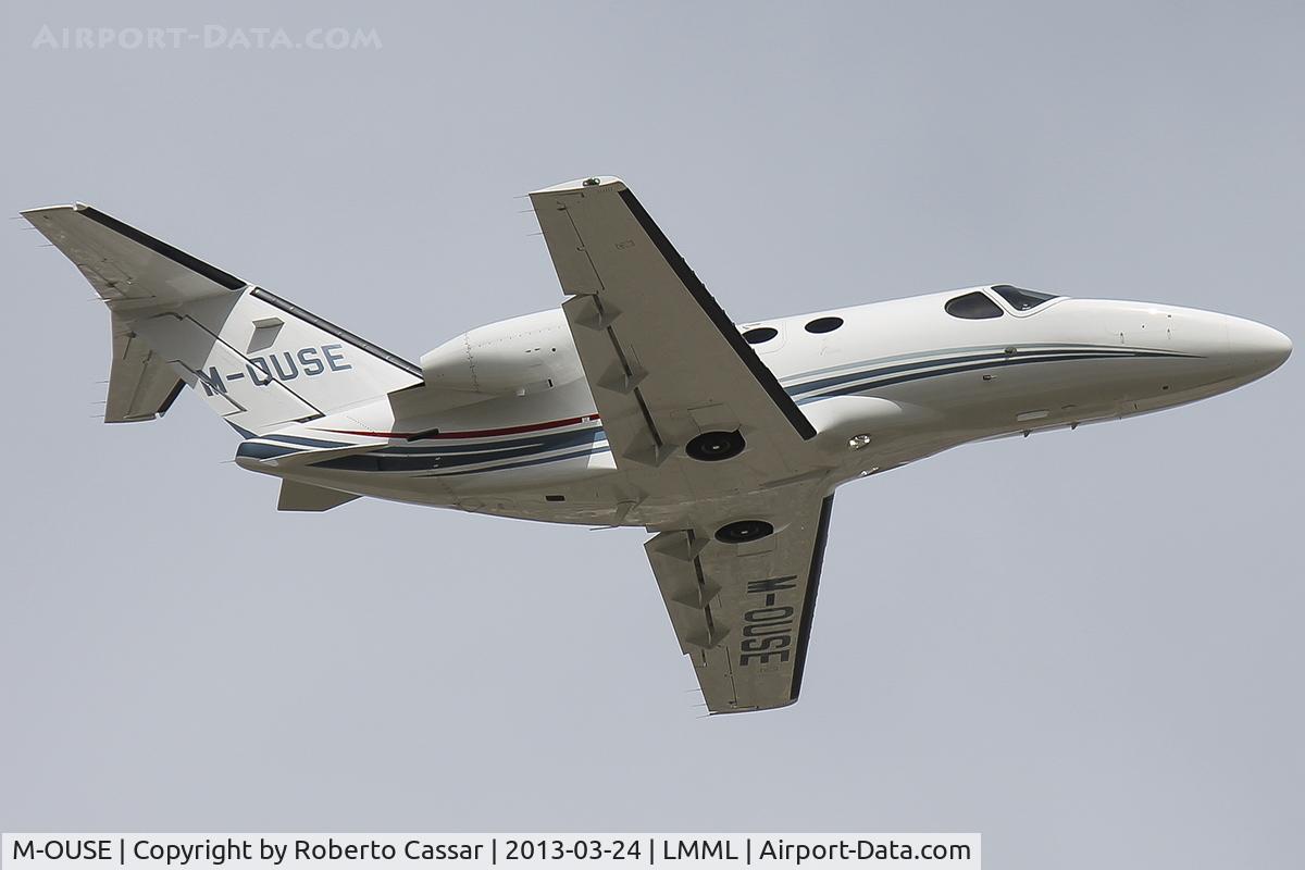 M-OUSE, 2012 Cessna 510 Citation Mustang Citation Mustang C/N 510-0340, Runway 13