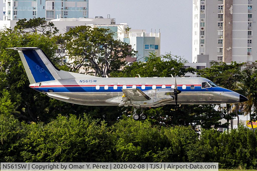 N561SW, 1998 Embraer EMB-120 Brasilia C/N 120335, EMB-120 Brasilia landing on Runway 8