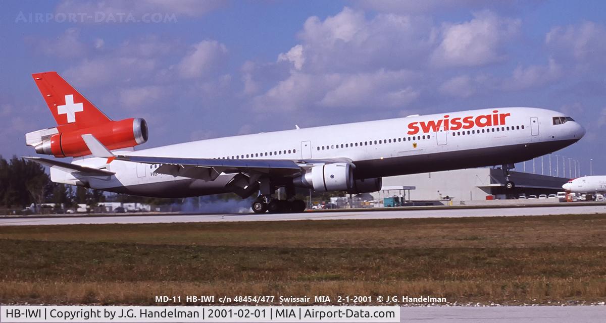 HB-IWI, 1991 McDonnell Douglas MD-11F C/N 48454, Landing at MIA.
