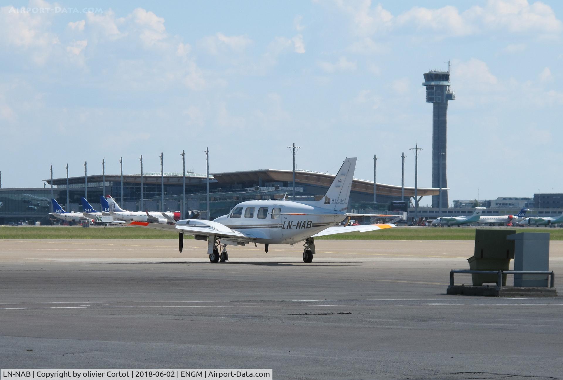 LN-NAB, 1980 Piper PA-31-310 C Navajo C/N 31-8012029, Oslo airport in 2018