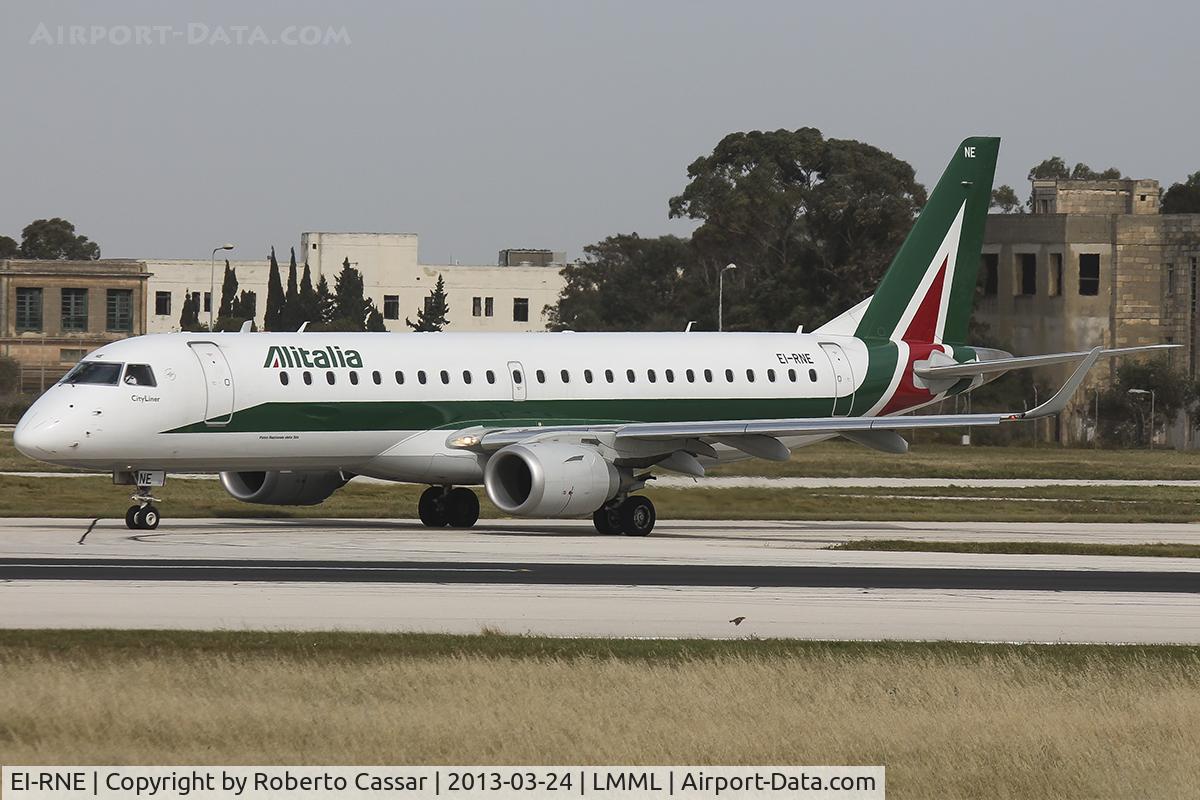EI-RNE, 2012 Embraer 190STD (ERJ-190-100STD) C/N 19000520, Runway 13