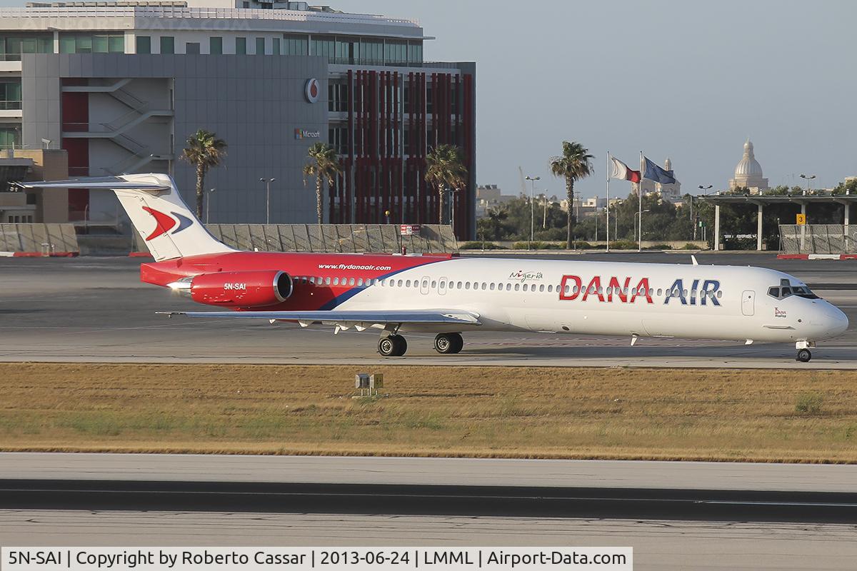 5N-SAI, 1990 McDonnell Douglas MD-83 (DC-9-83) C/N 53018, Apron 9