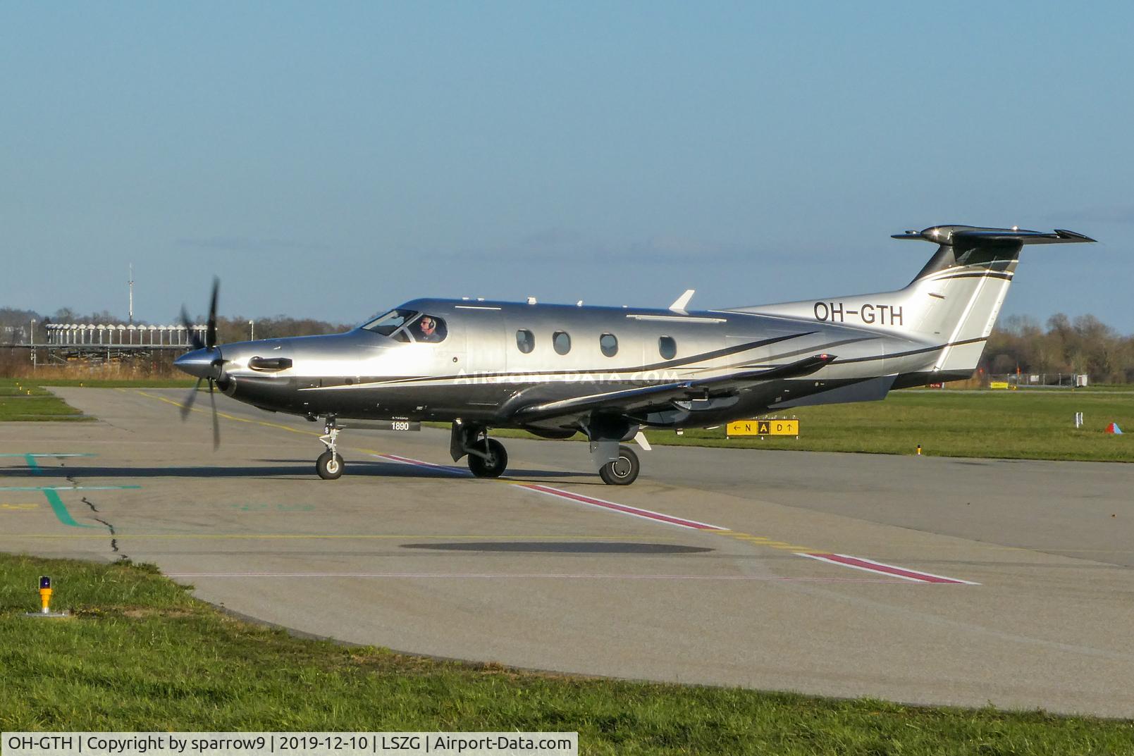 OH-GTH, 2019 Pilatus PC-12/47E C/N 1890, At Grenchen, training flights
