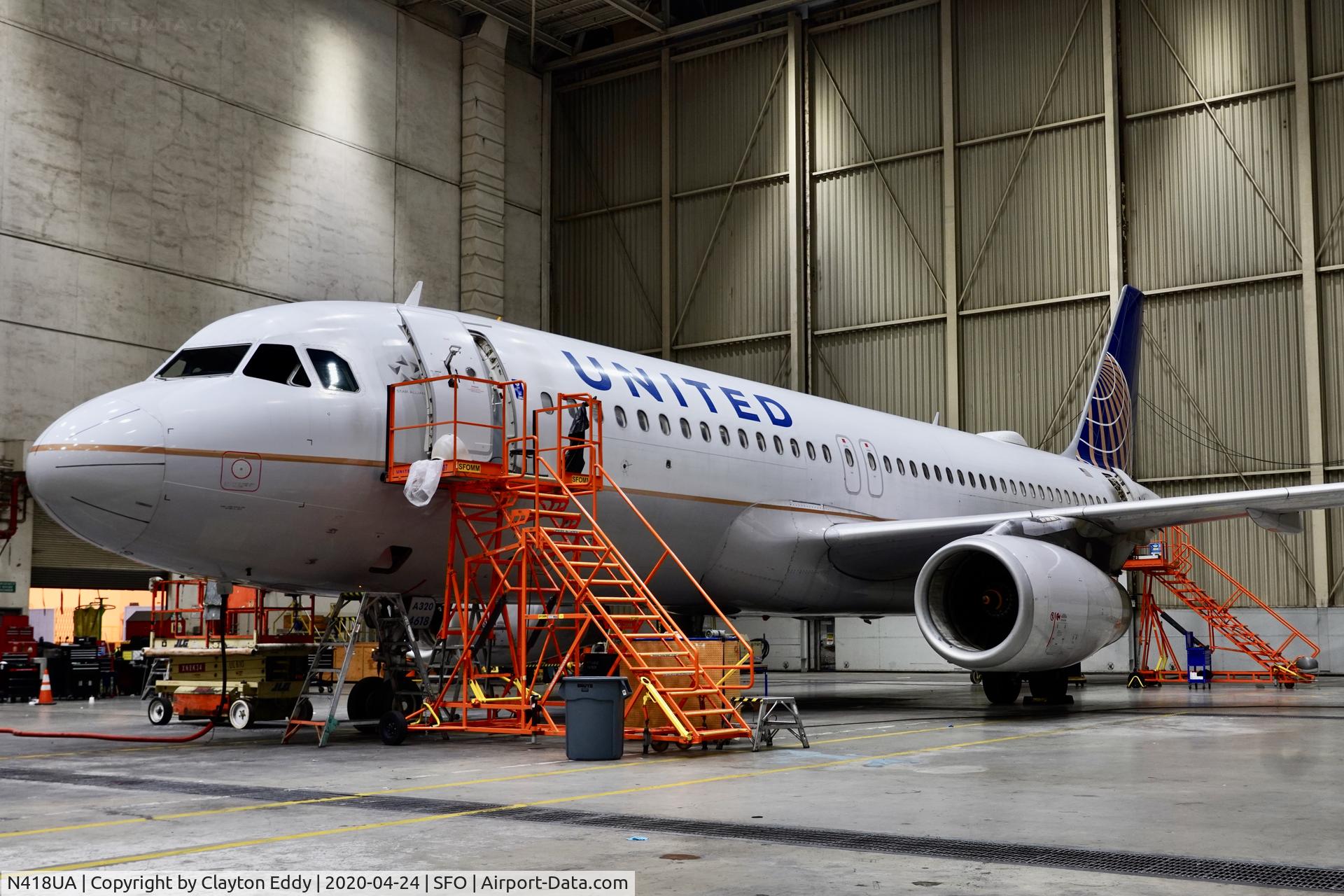 N418UA, 1994 Airbus A320-232 C/N 485, SFO 2020.