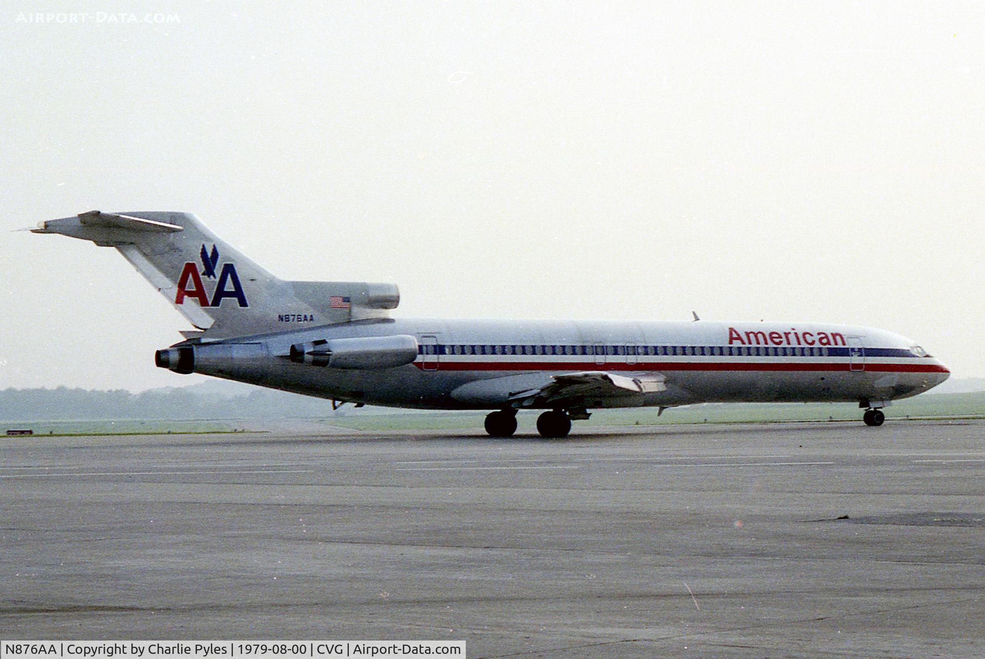 N876AA, 1978 Boeing 727-223 C/N 21388, Flexing rudder checklist item.