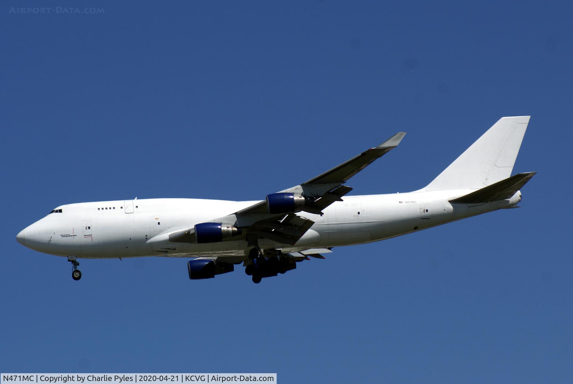 N471MC, 1997 Boeing 747-412 C/N 26557, Landing 36R