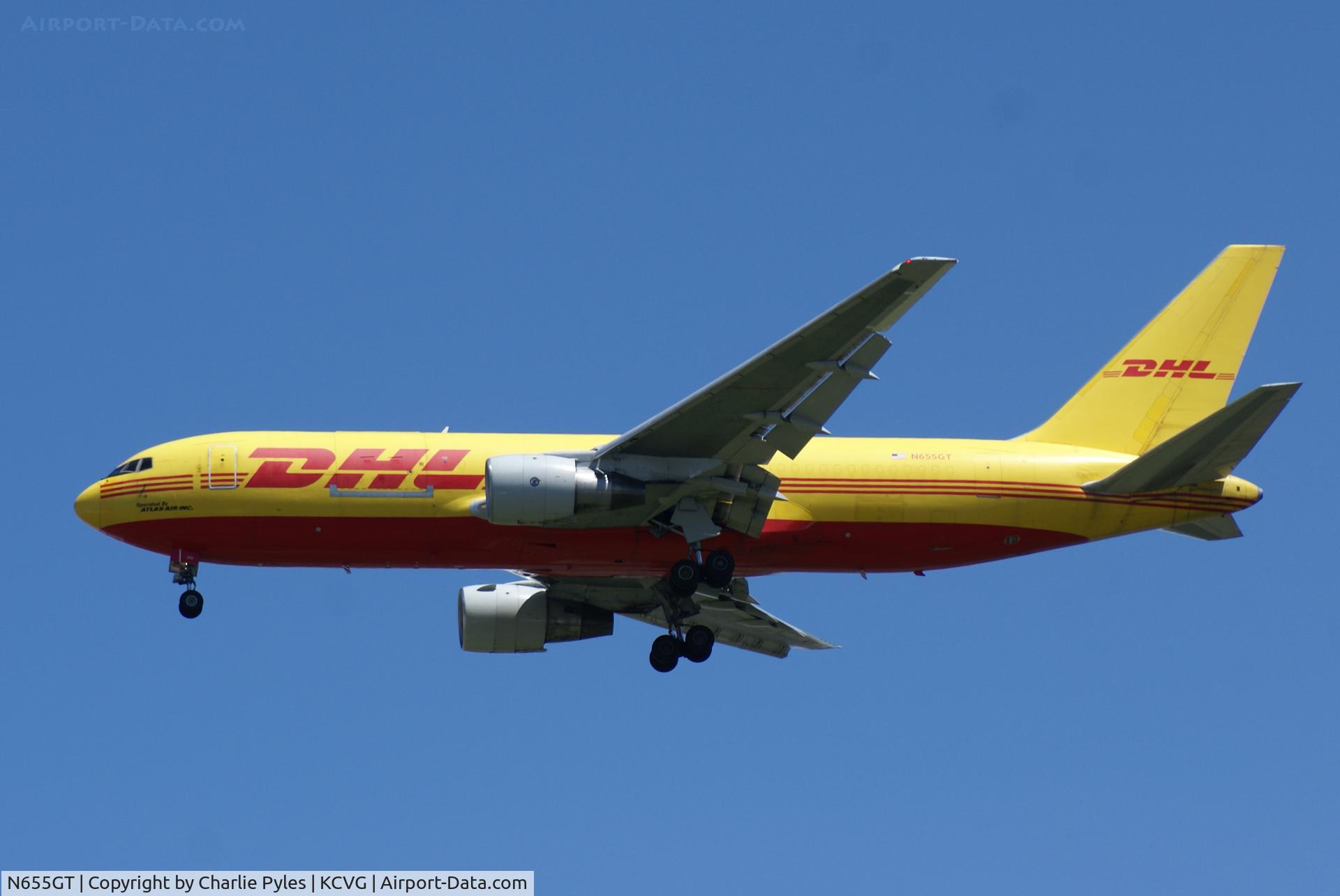 N655GT, 1984 Boeing 767-205 C/N 23058, Landing Runway 18R