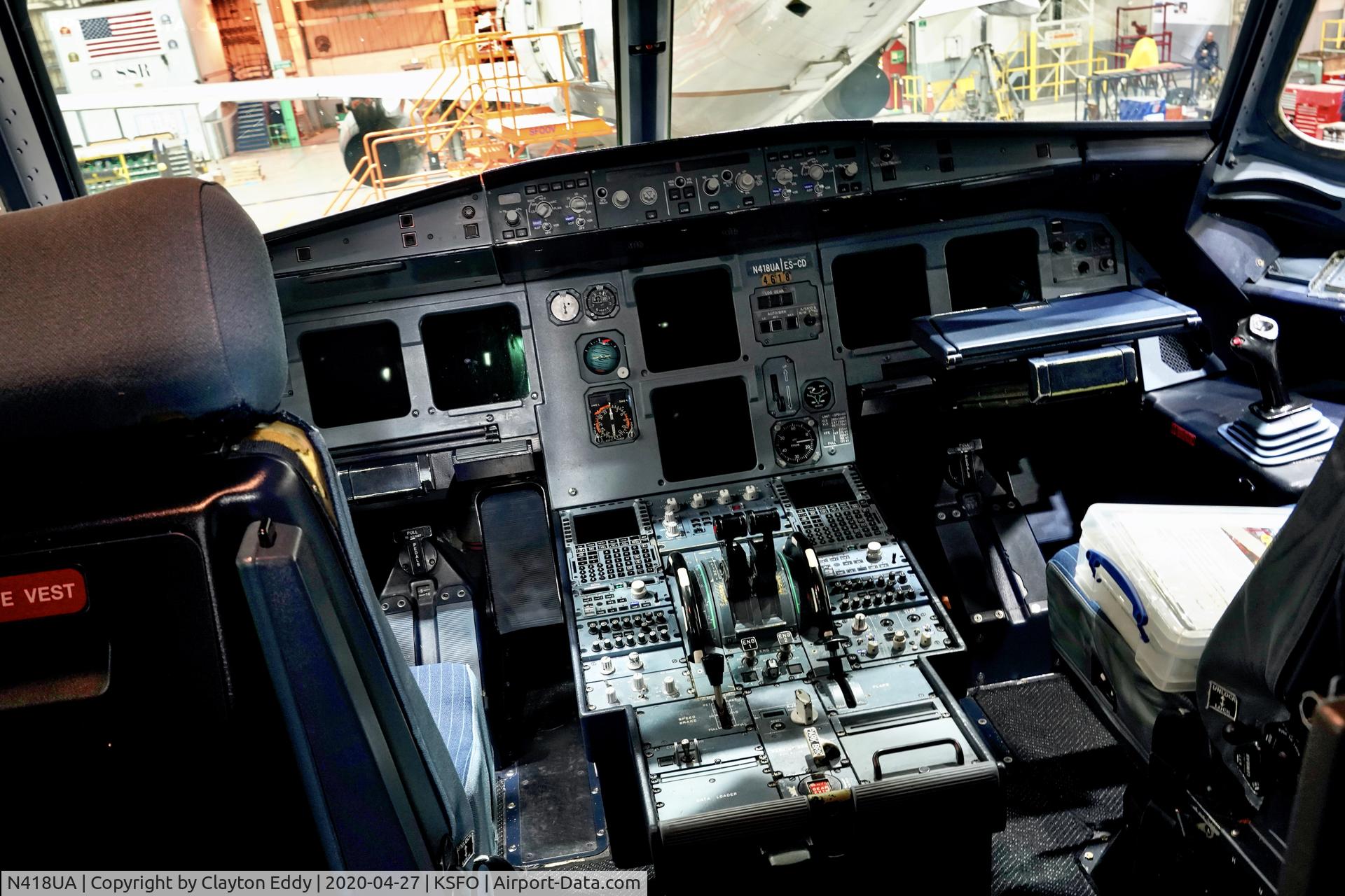 N418UA, 1994 Airbus A320-232 C/N 485, SFO 2020.