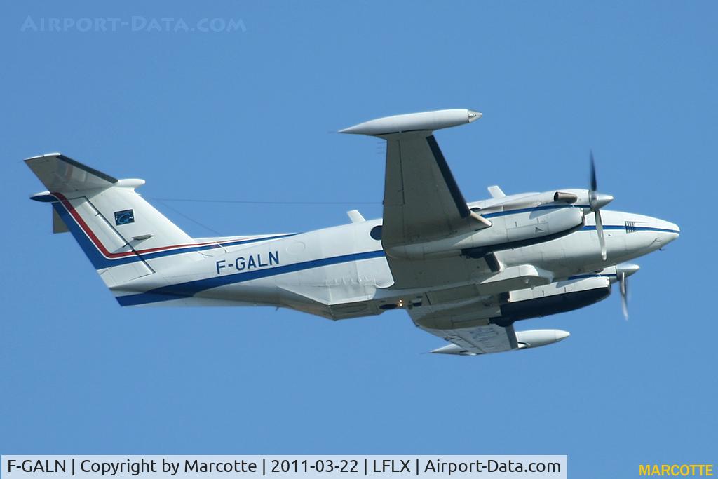 F-GALN, 1977 Beech 200T Super King Air C/N BT-1, taking off.