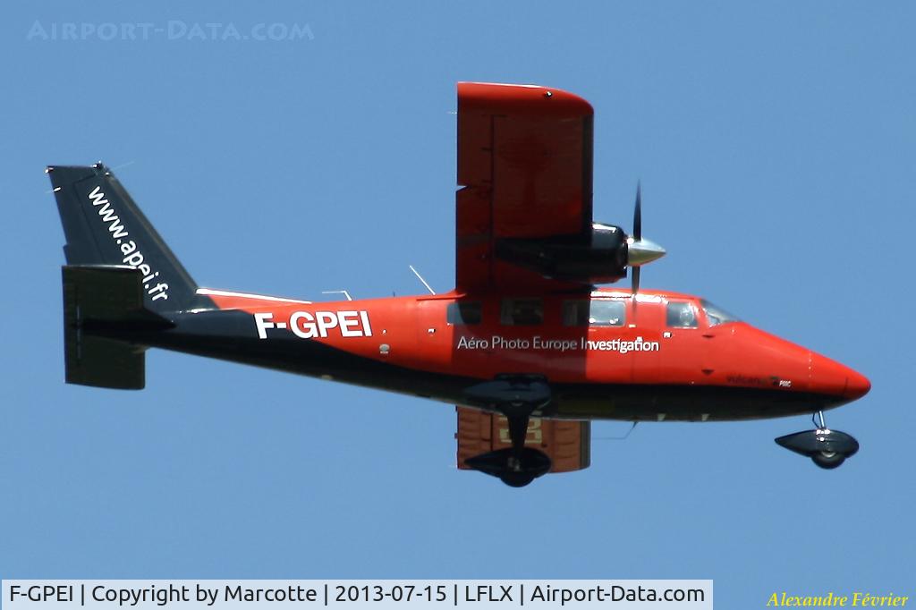 F-GPEI, 2000 Vulcanair P-68C C/N 402, landing.