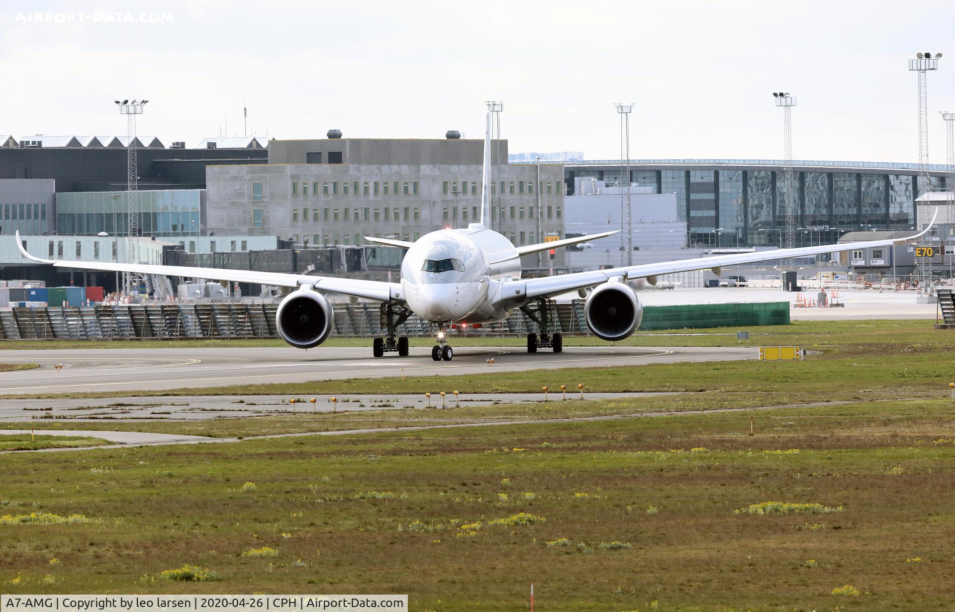 A7-AMG, 2018 Airbus A350-941 C/N 207, Copenhagen 26.4.2020