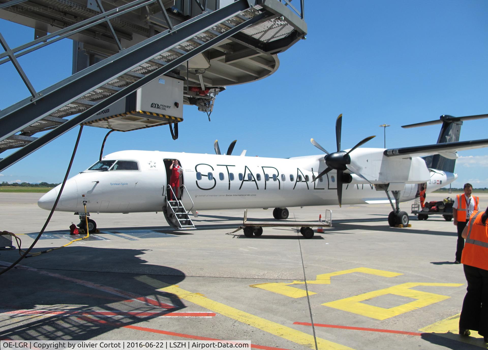 OE-LGR, 2001 De Havilland Canada DHC-8-402Q Dash 8 C/N 4045, My ride to Lyon,  2016