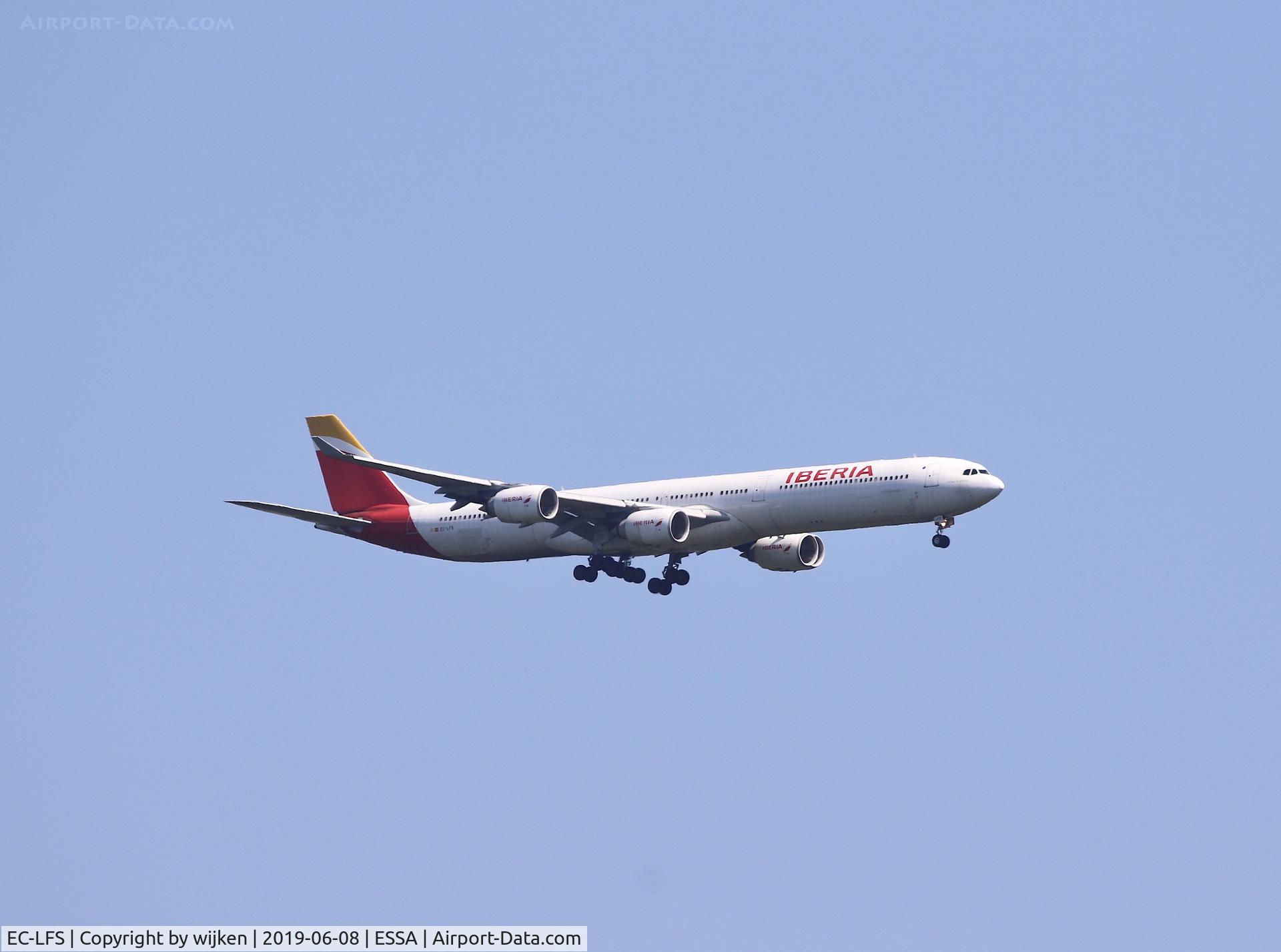 EC-LFS, 2010 Airbus A340-642 C/N 1122, RWY 01L