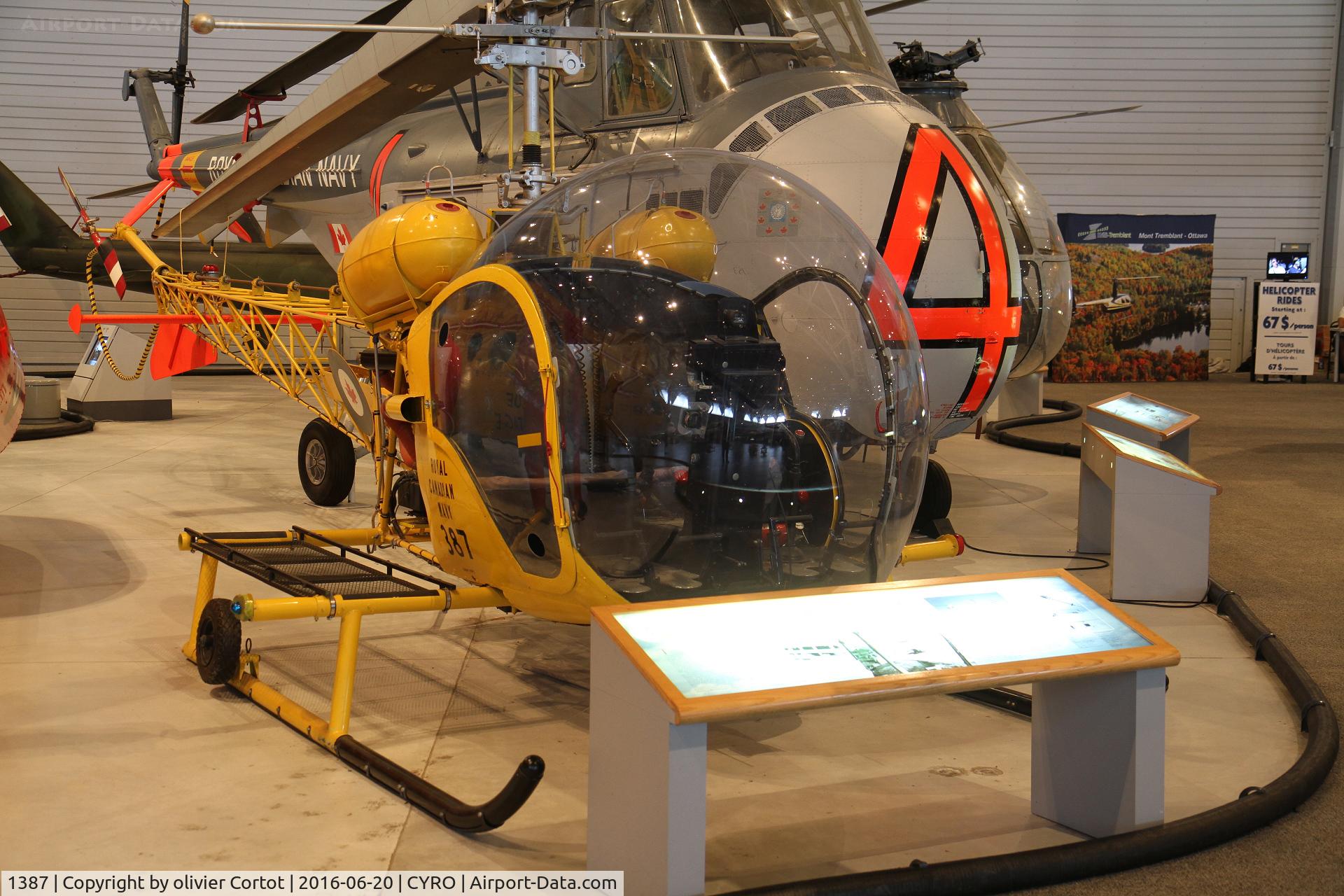 1387, Bell HTL-6 C/N 1387, june 2016
