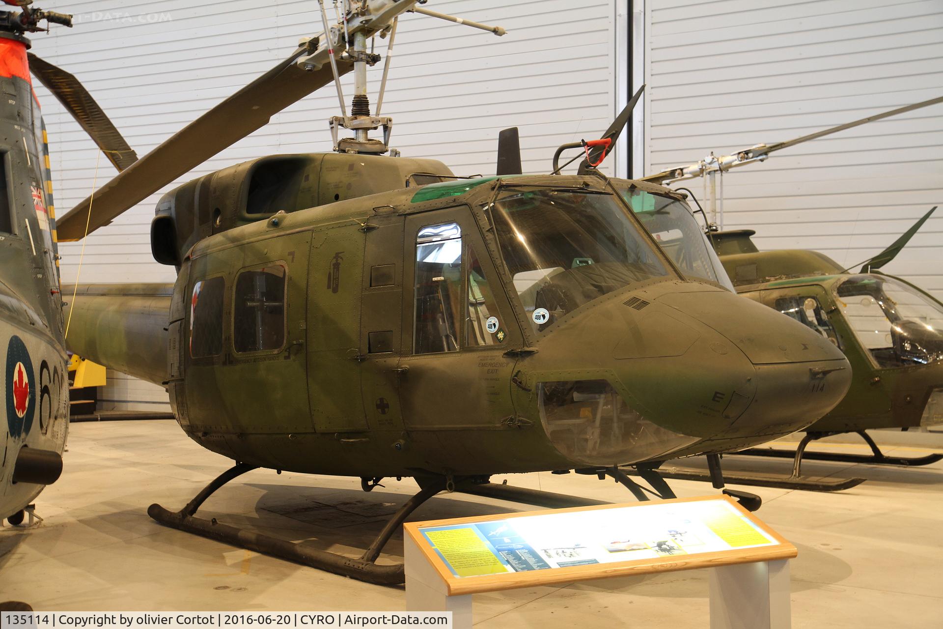 135114, Bell CH-135 Twin Huey C/N 32014, june 2016