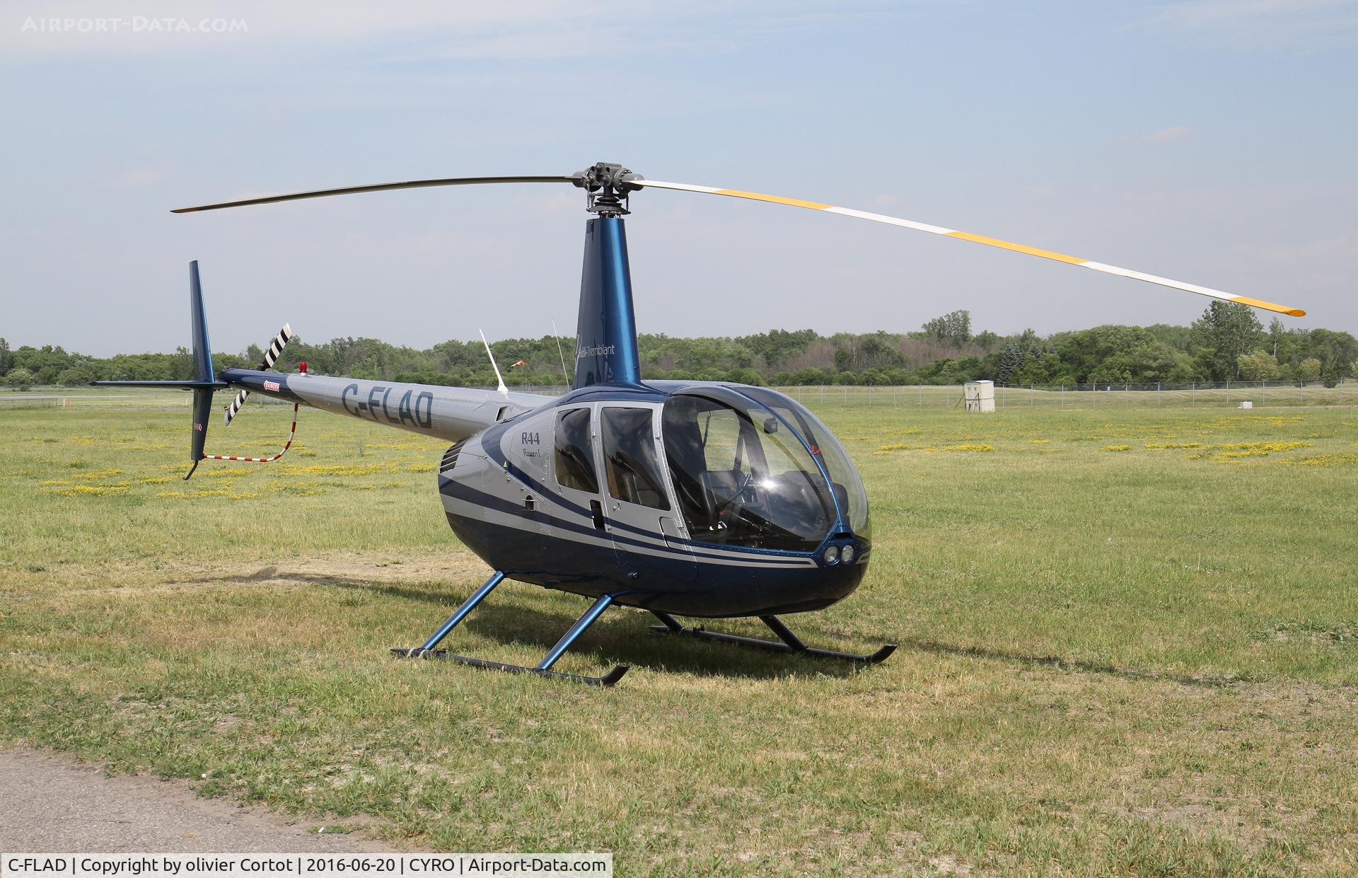 C-FLAD, 2007 Robinson R44 C/N 1688, june 2016