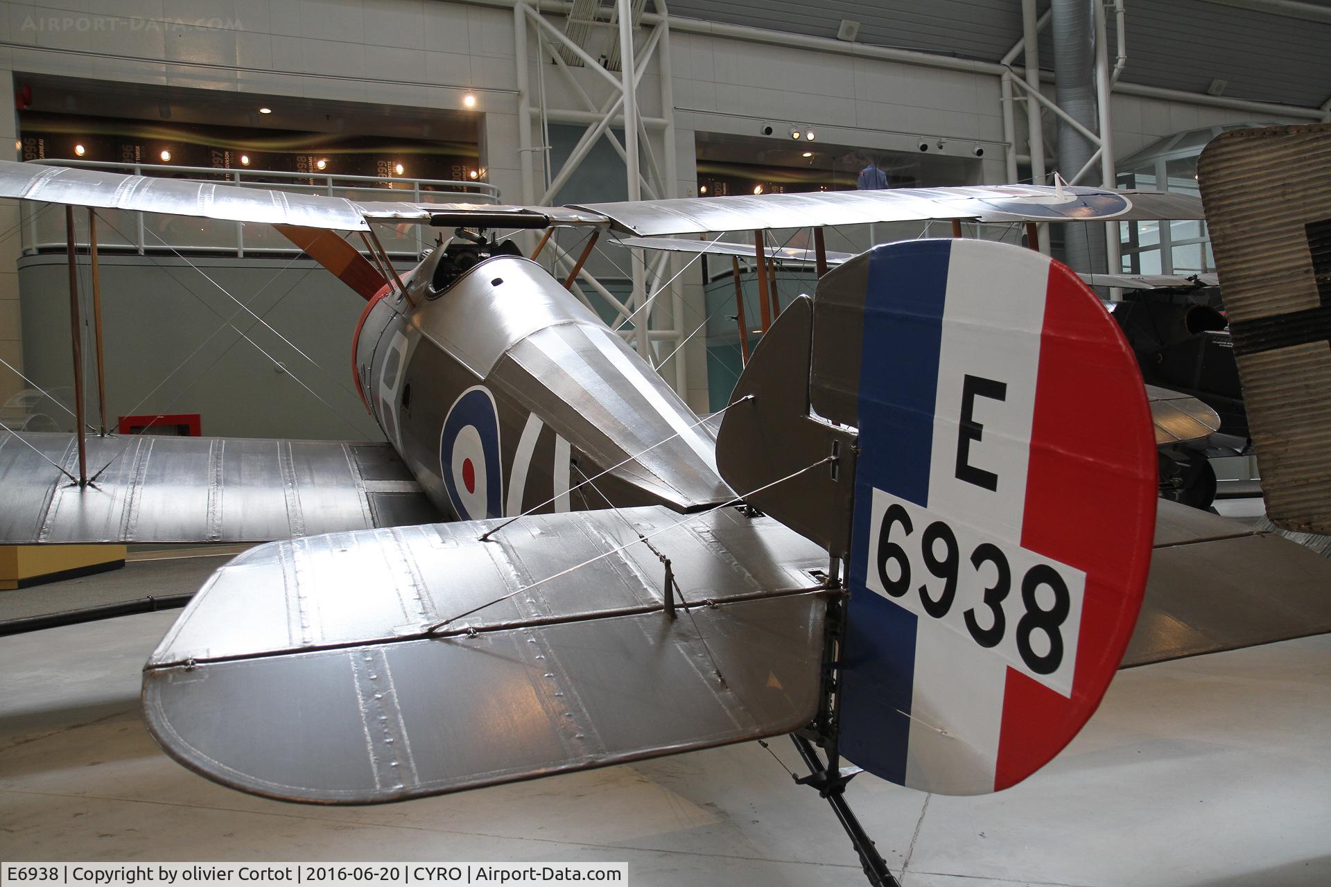 E6938, 1918 Sopwith 7F.1 Snipe C/N 50131, view on the tail