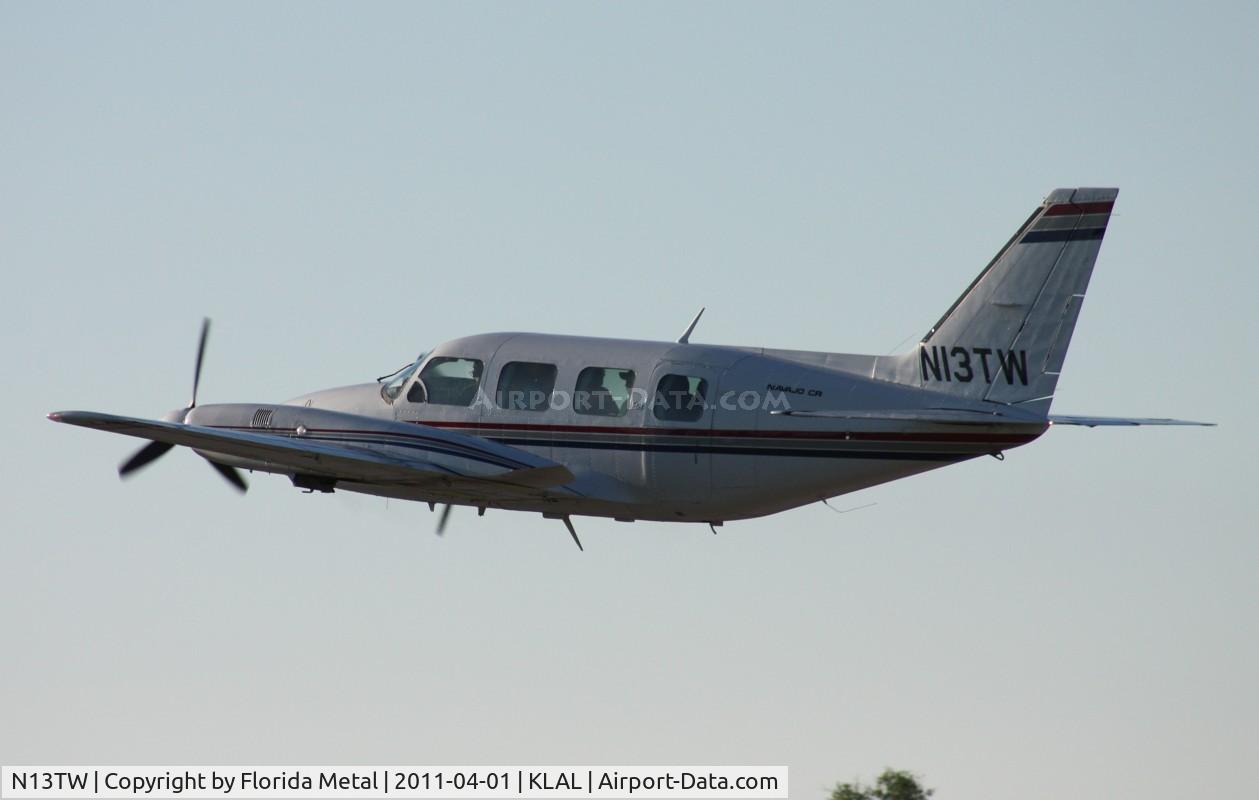 N13TW, 1976 Piper PA-31-325 Navajo C/R C/N 31-7612083, Sun N fun 2011