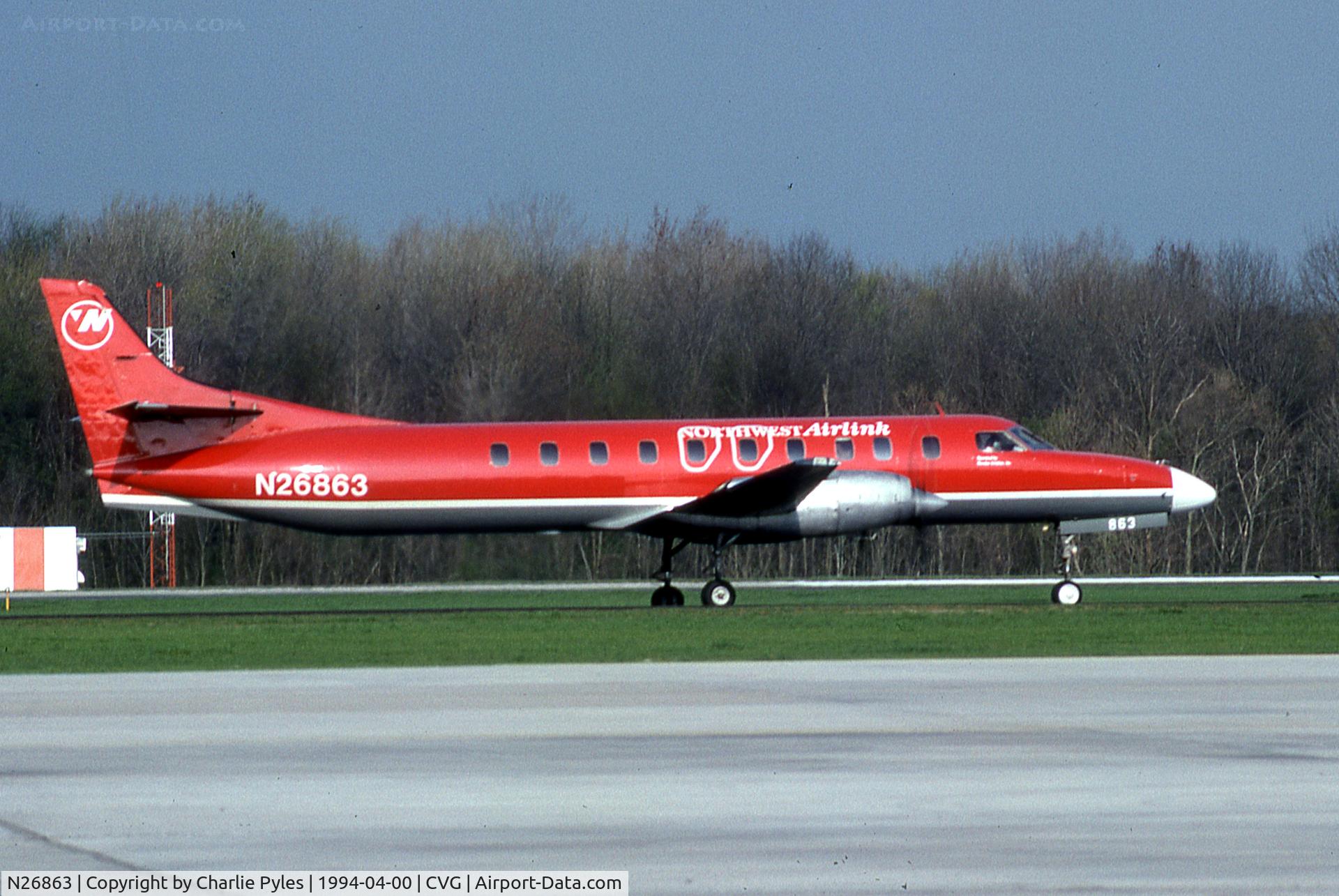 N26863, Fairchild SA-227AC Metro III C/N AC-650B, Taxiing to 18 departure