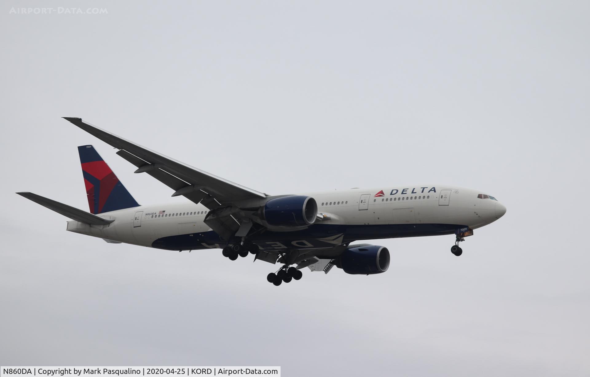 N860DA, 1999 Boeing 777-232 C/N 29951, Boeing 777-232