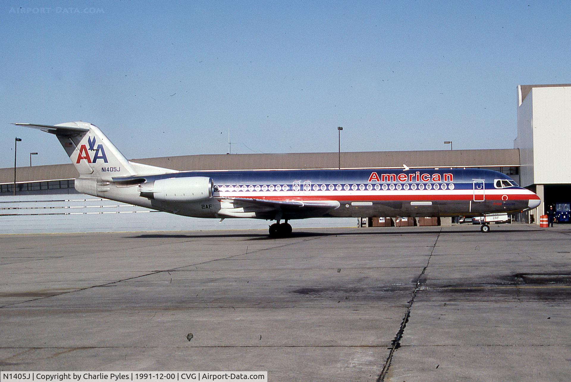 N1405J, 1991 Fokker 100 (F-28-0100) C/N 11356, American