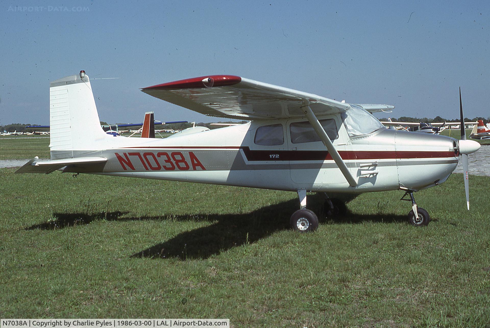 N7038A, 1956 Cessna 172 C/N 29138, Straight Tail