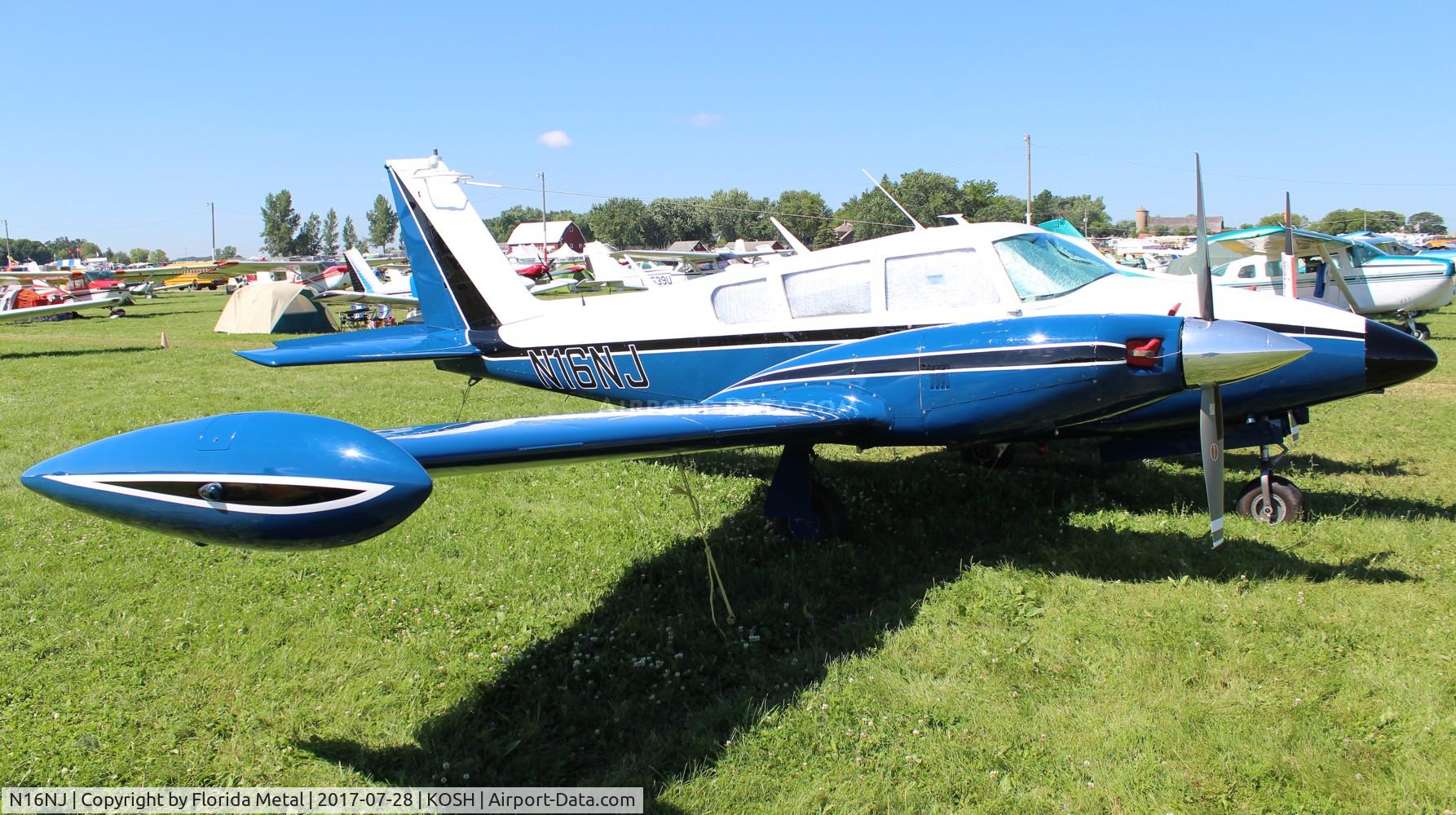 N16NJ, 1969 Piper PA-30 Twin Comanche Twin Comanche C/N 30-1845, Air Venture 2017