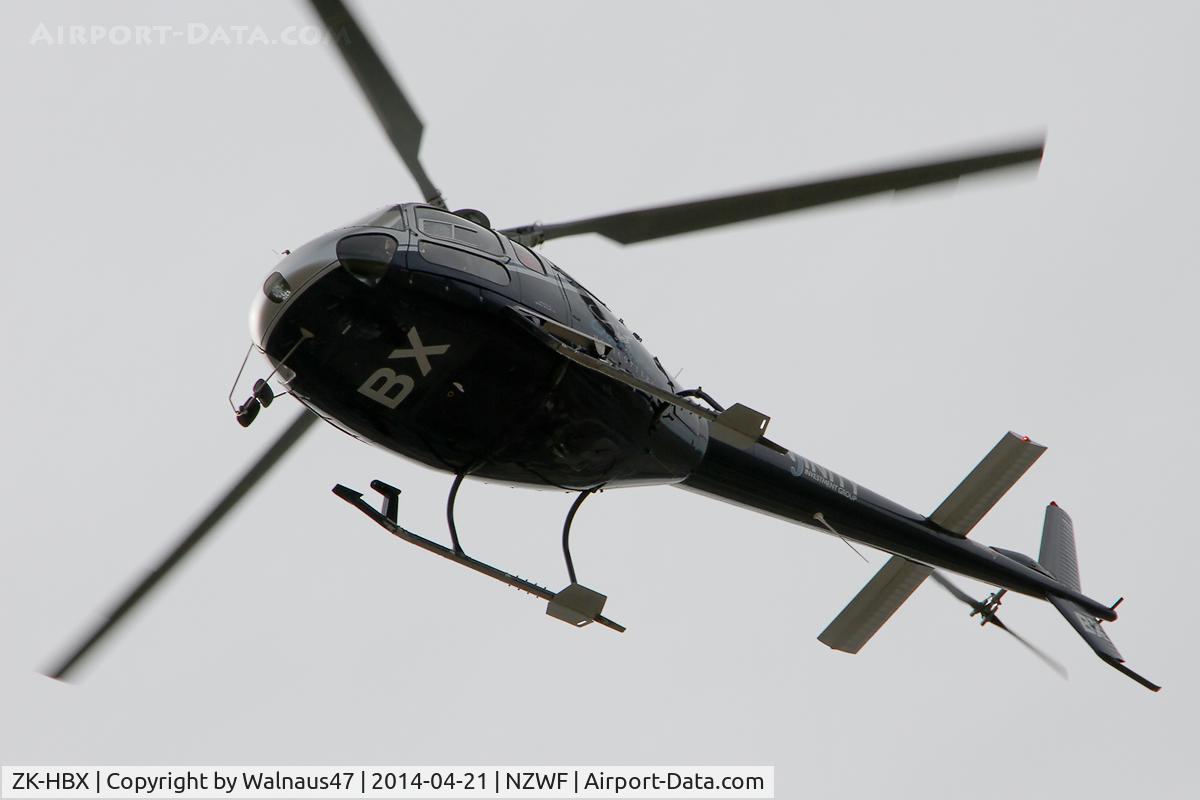 ZK-HBX, Aerospatiale AS-350BA Ecureuil C/N 1391, Front Portside view of Wanaka Helicopters Aerospatiale AS-350BA Ecureuil ZK-HBX Cn 1391 arriving at Wanaka NZWF 21Apr2014, during Warbirds Over Wanaka (WOW) 2014.