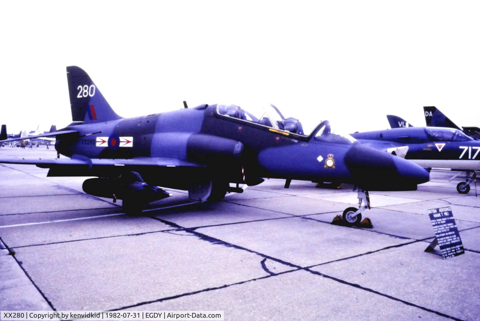 XX280, 1979 Hawker Siddeley Hawk T.1A C/N 105/312105, On static display at the 1982 Yeovilton air show.