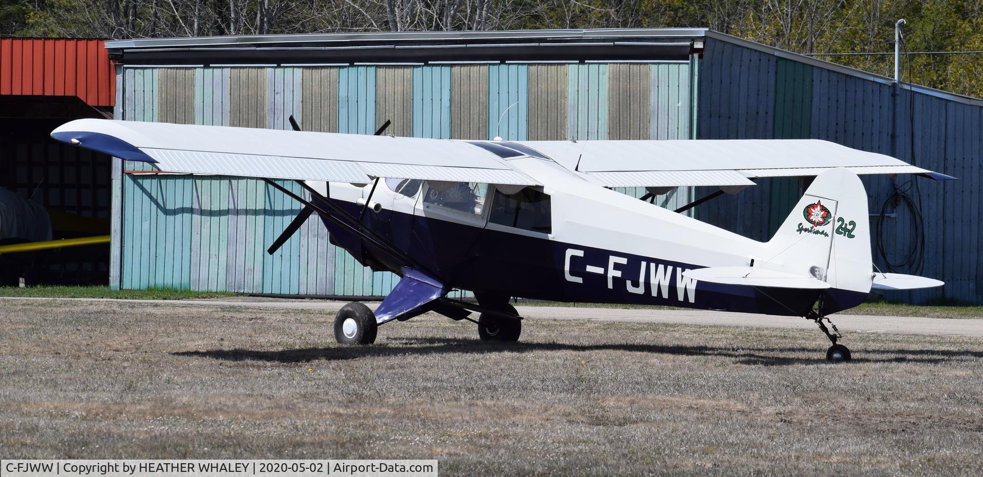 C-FJWW, 2003 Wag-Aero Sportsman 2+2 C/N 932, Parked at hangar SFFC
