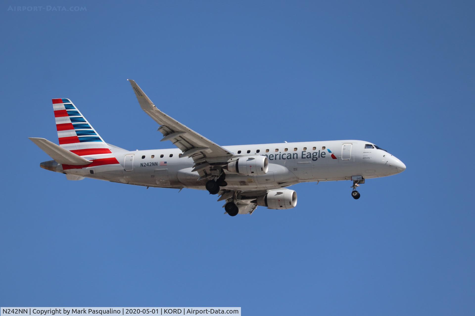 N242NN, 2016 Embraer 175LR (ERJ-170-200LR) C/N 17000601, ERJ-170-200LR
