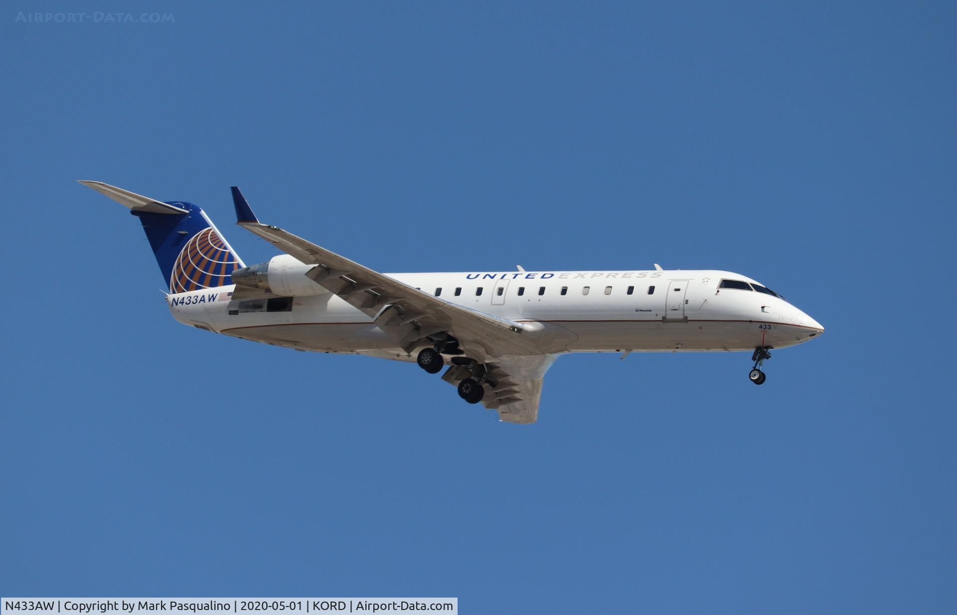 N433AW, 1999 Canadair CRJ-200LR (CL-600-2B19) C/N 7289, CL-600-2B19