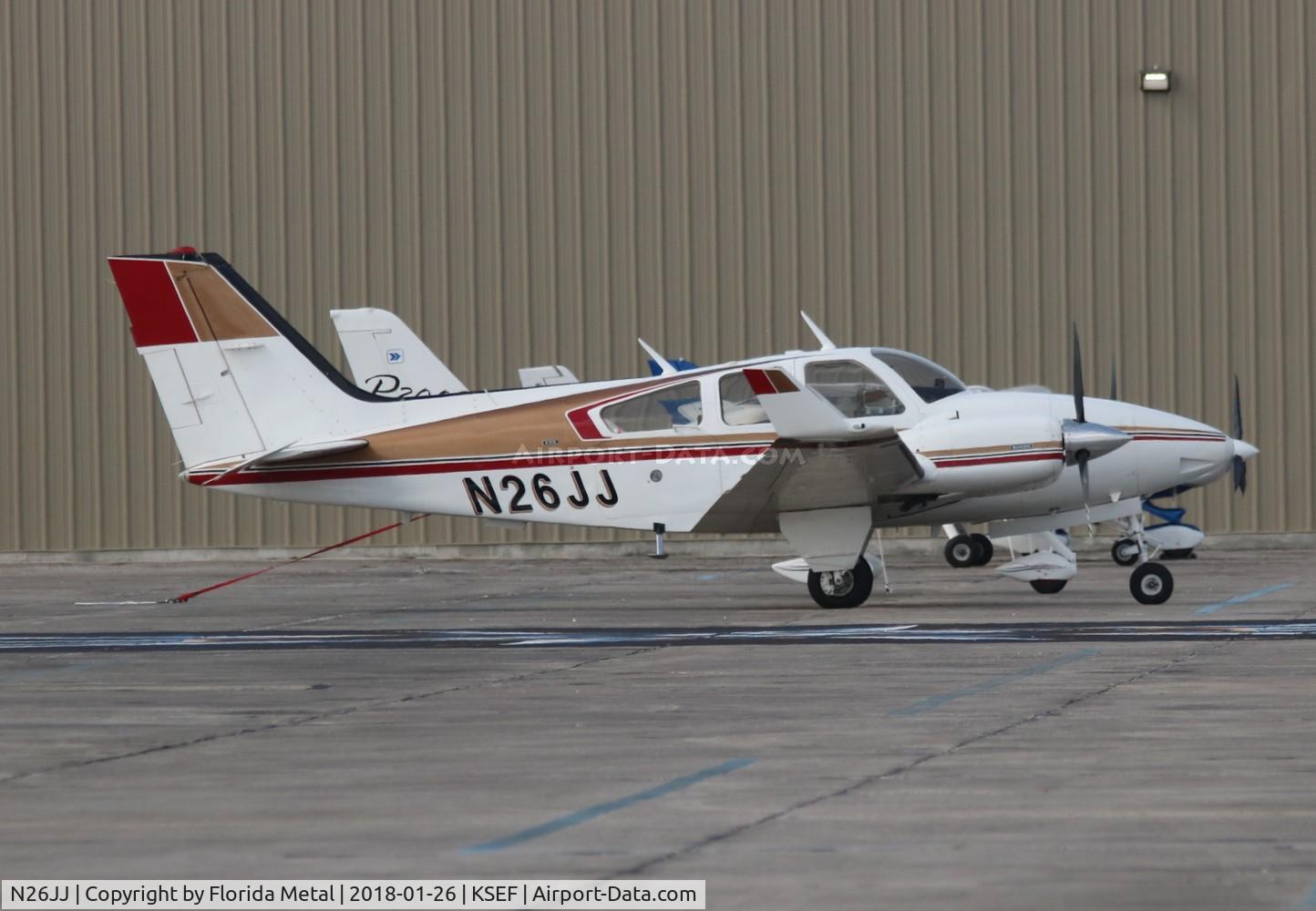 N26JJ, 1975 Beech E-55 Baron C/N TE-1058, Sebring 2018