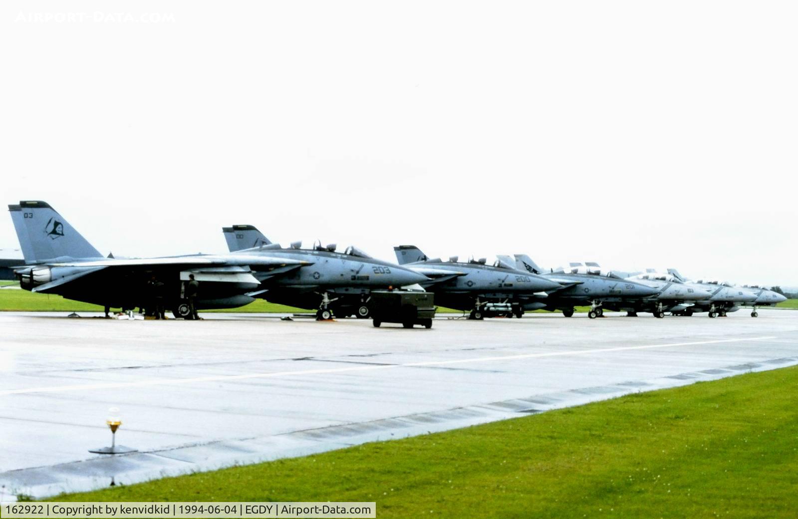 162922, 1982 Grumman F-14B Tomcat C/N 570, On static display at the RNAS Yeovilton 1994 50th Anniversary of D Day photocall. It rained all day.