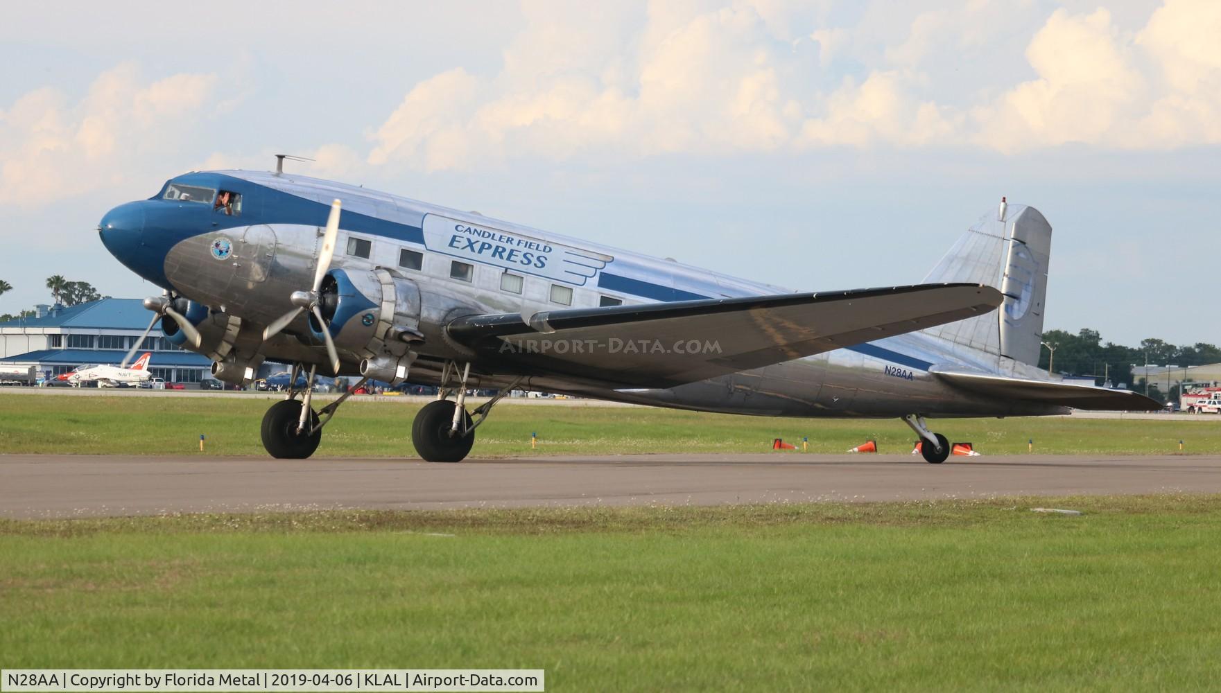N28AA, 1940 Douglas DC-3A C/N 2239, Sun N fun 2019