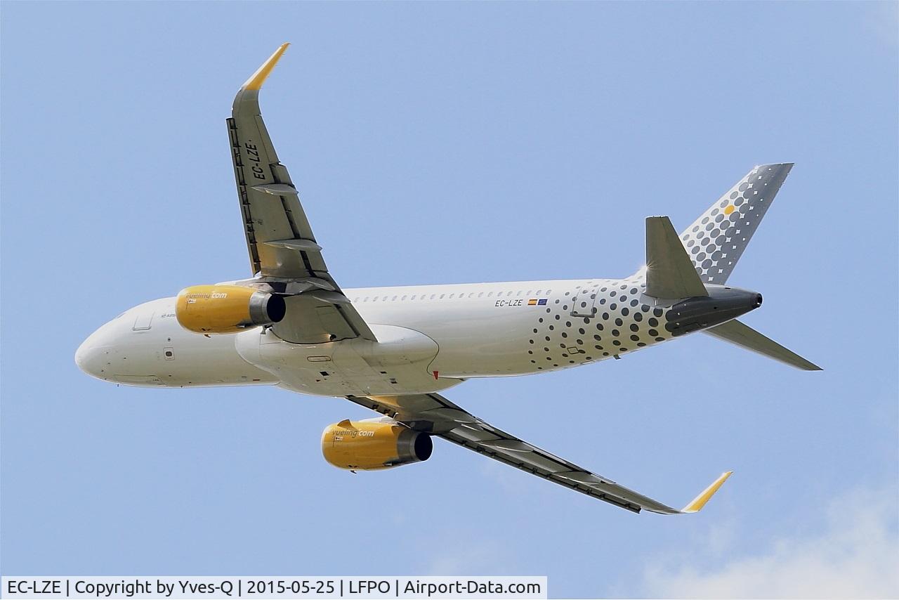 EC-LZE, 2013 Airbus A320-232 C/N 5885, Airbus A320-232, Climbing from rwy 24, Paris-Orly Airport (LFPO-ORY)