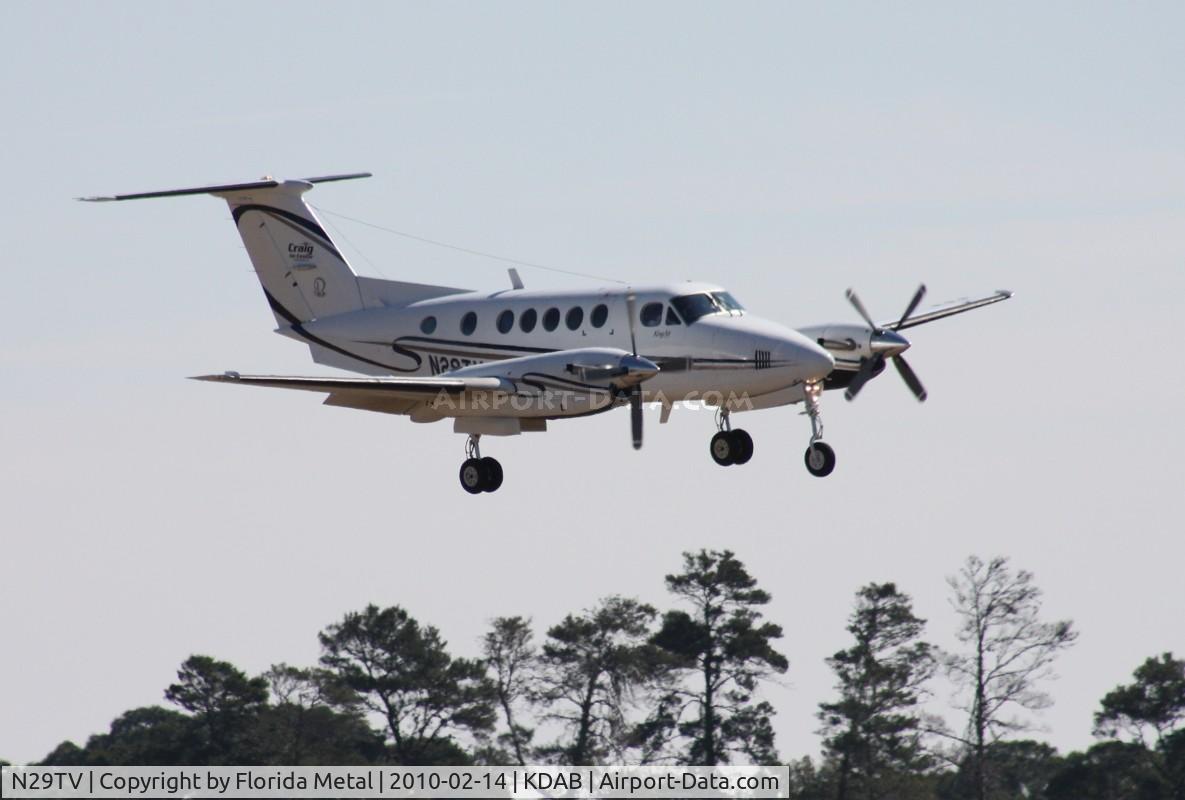 N29TV, 1983 Beech B200 King Air C/N BB-1138, DAB 2010