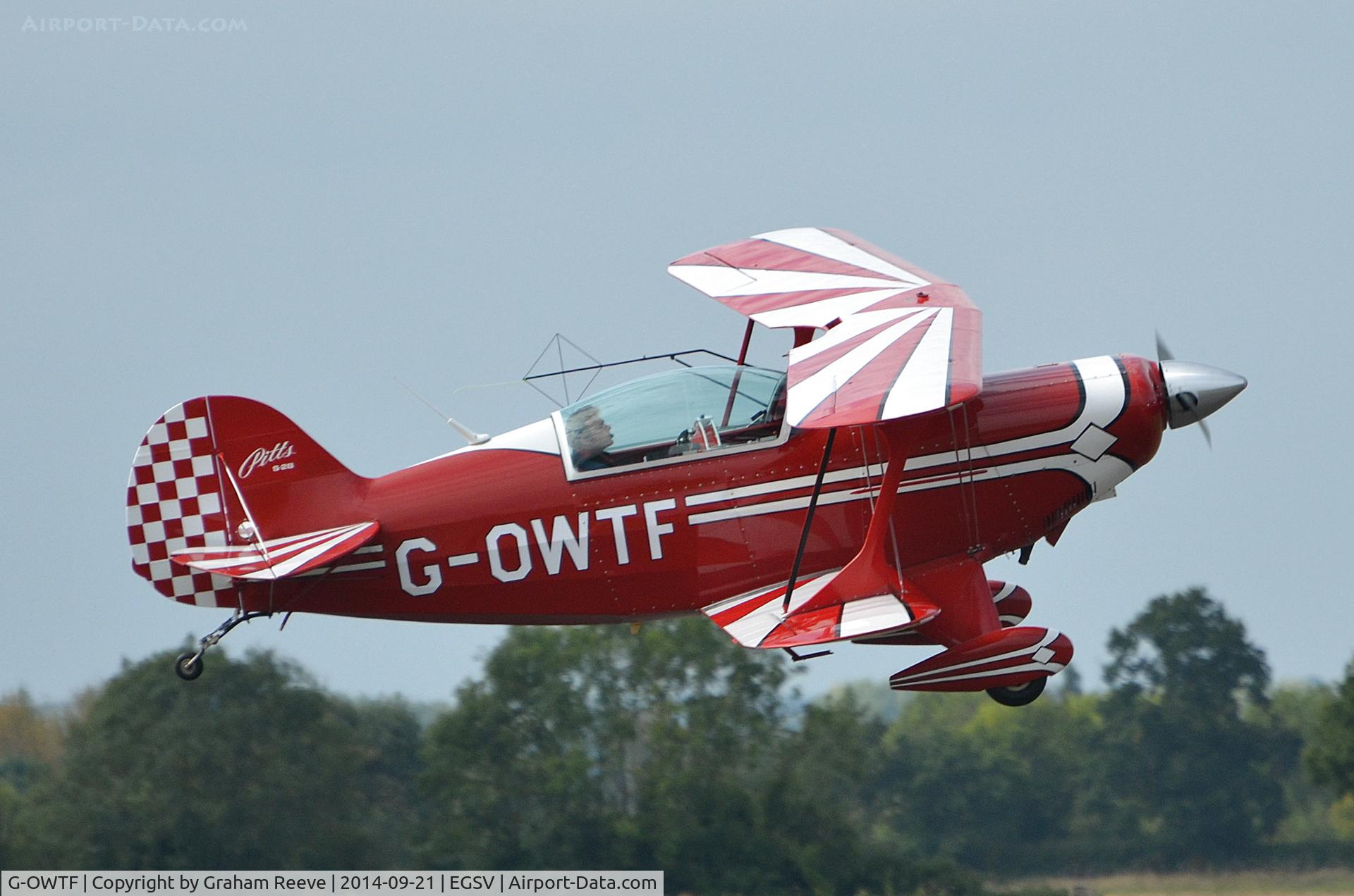 G-OWTF, 1990 Christen Pitts S-2B Special C/N 5189, Departing from Old Buckenham.