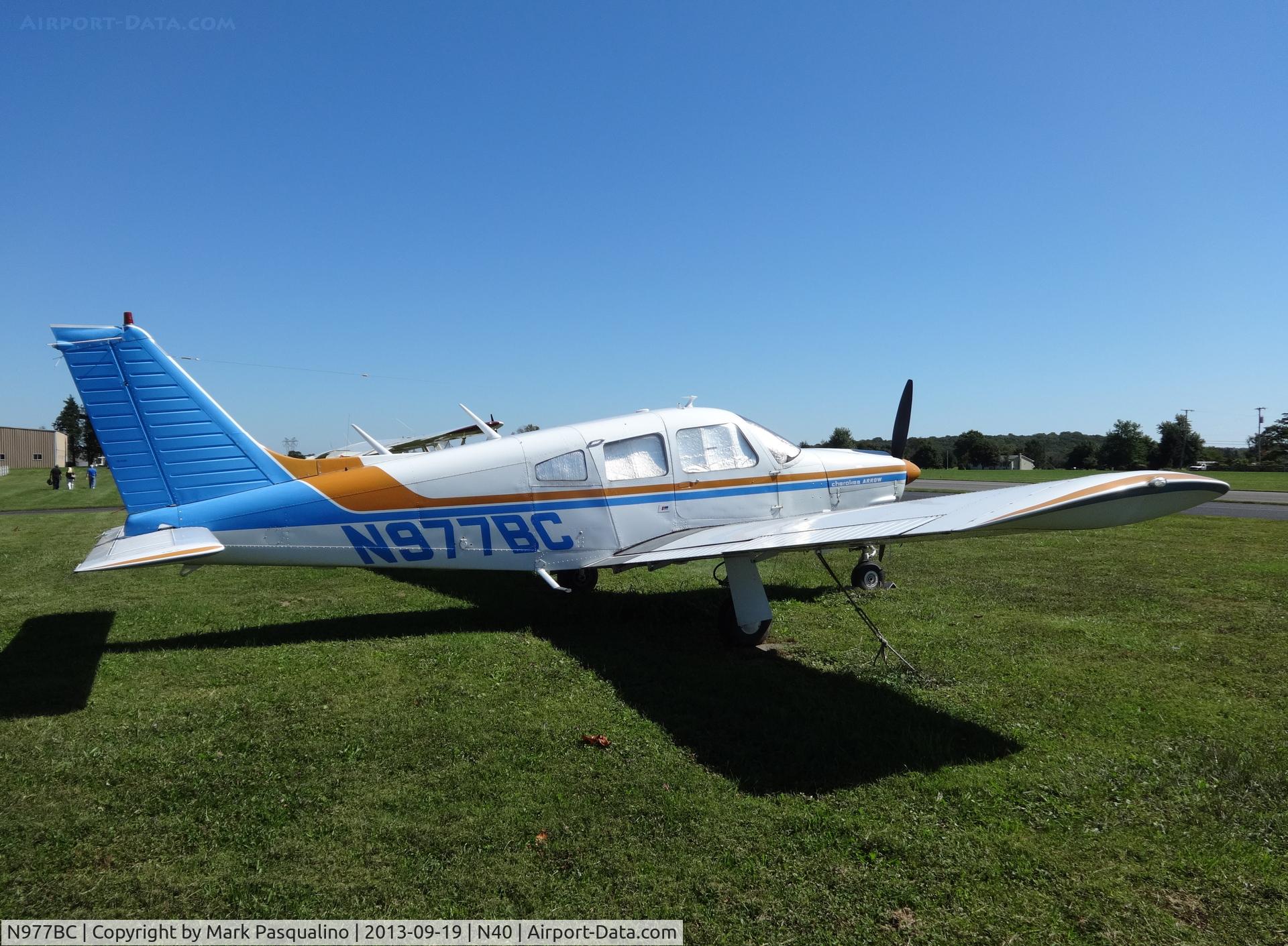 N977BC, 1976 Piper PA-28R-200 C/N 28R-7635326, Piper PA-28R-200