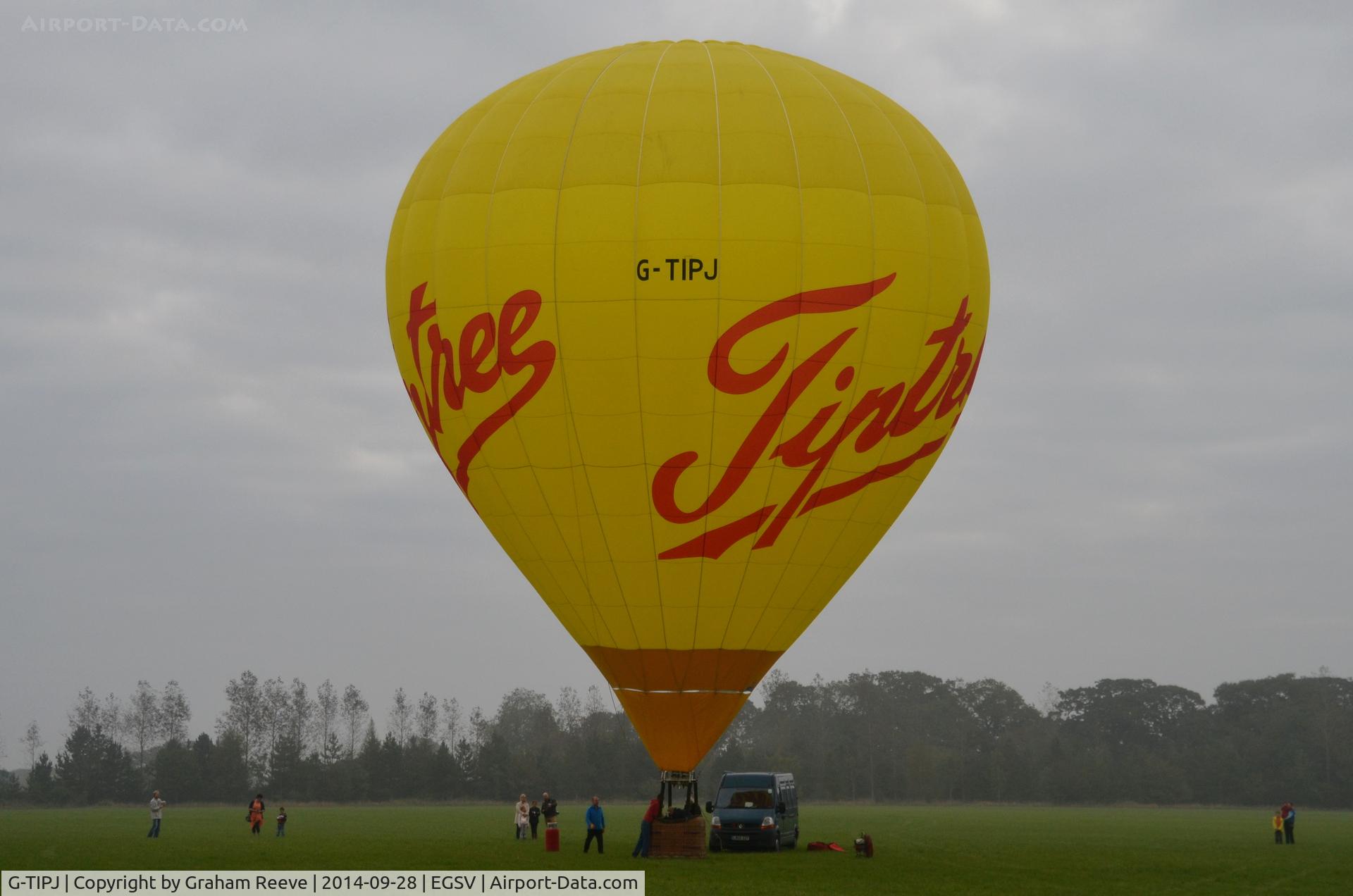 G-TIPJ, 2011 Cameron Balloons Z-77 C/N 11456, On the ground at Old Buckenham.