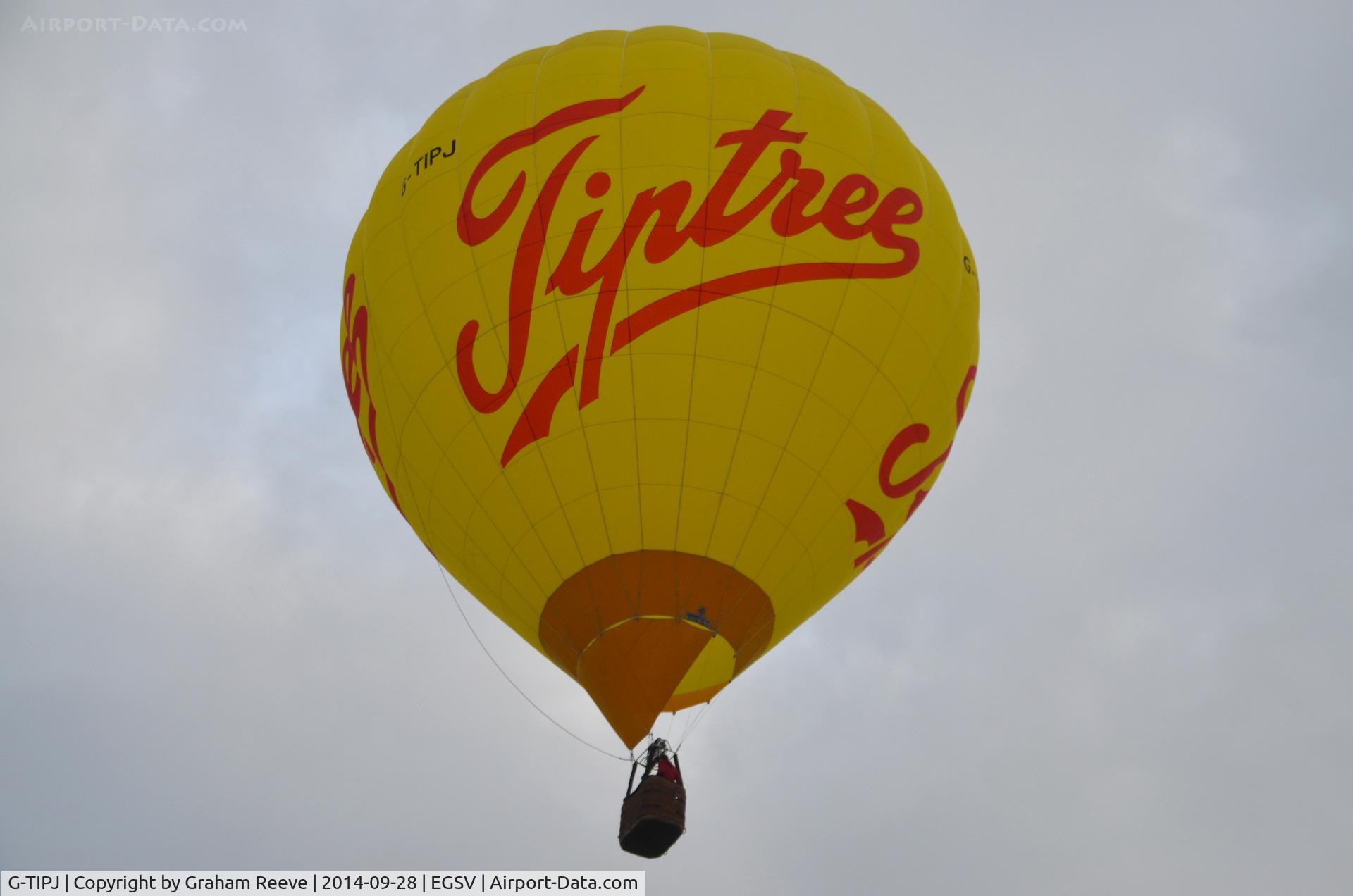 G-TIPJ, 2011 Cameron Balloons Z-77 C/N 11456, Departing from Old Buckenham.