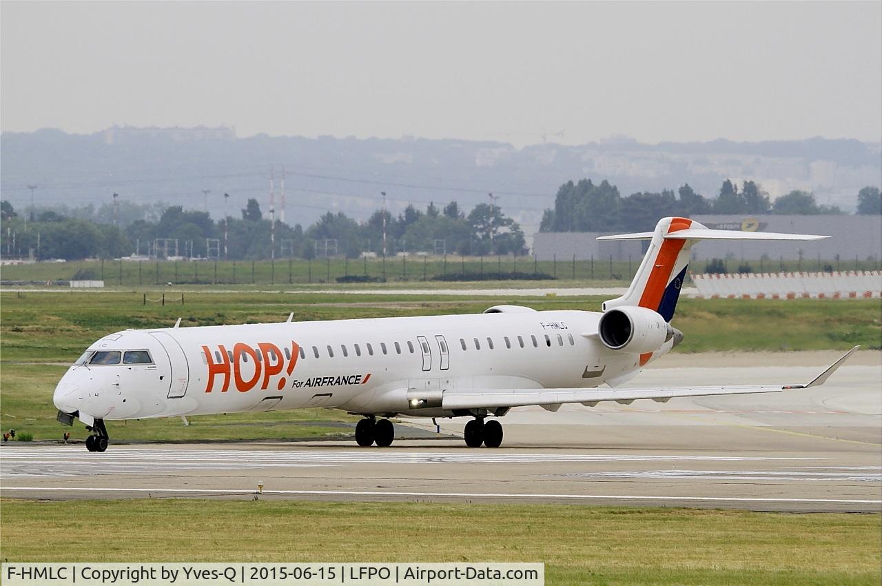 F-HMLC, 2010 Bombardier CRJ-1000EL NG (CL-600-2E25) C/N 19006, Bombardier CRJ-1000EL NG, Lining up rwy 08, Paris-Orly airport (LFPO-ORY)