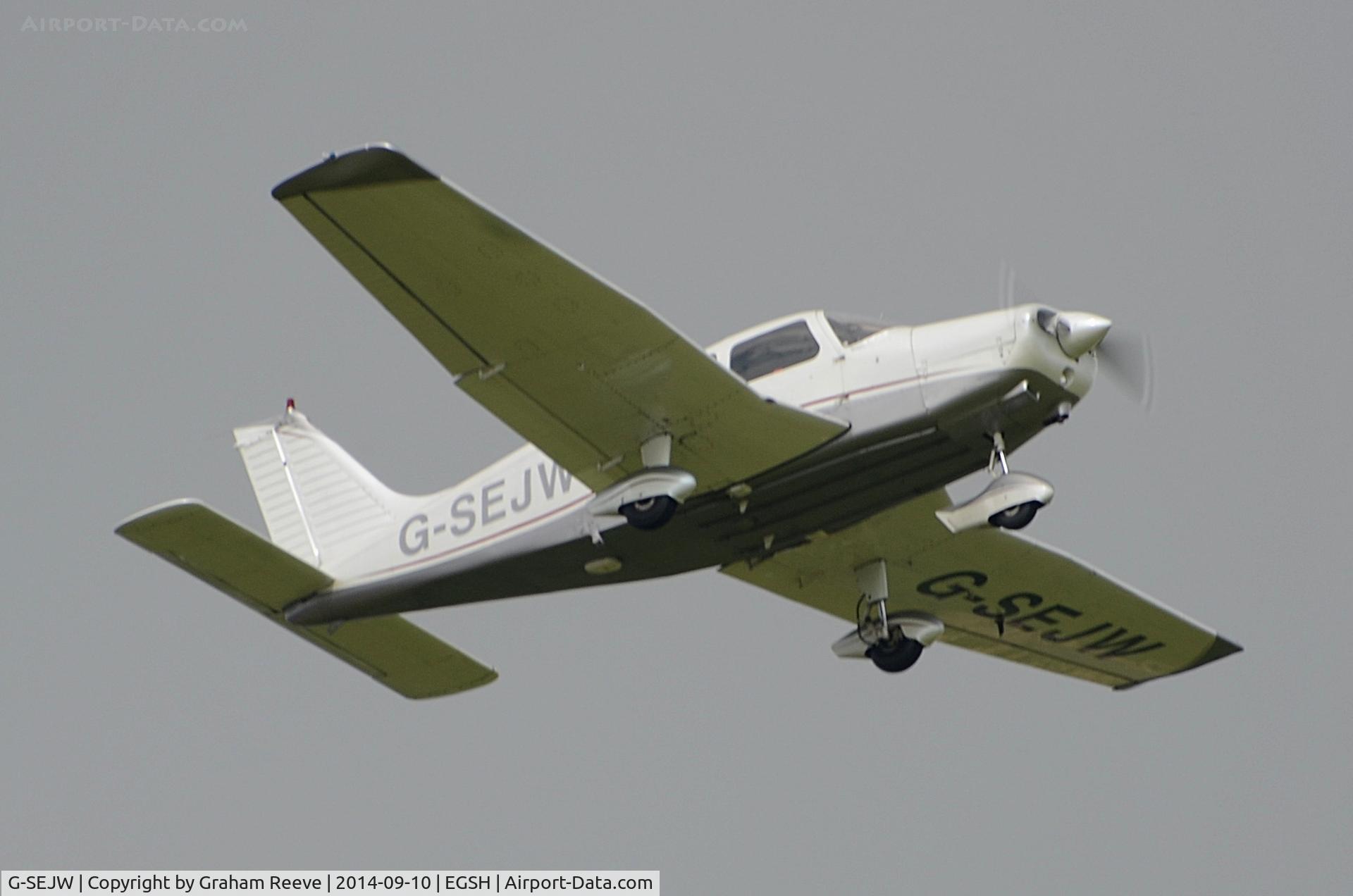 G-SEJW, 1978 Piper PA-28-161 Cherokee Warrior II C/N 28-7816469, Departing from Norwich.