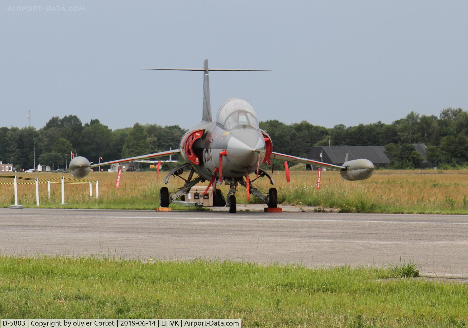 D-5803, Lockheed TF-104G Starfighter C/N 583E-5803, well preserved TF-104