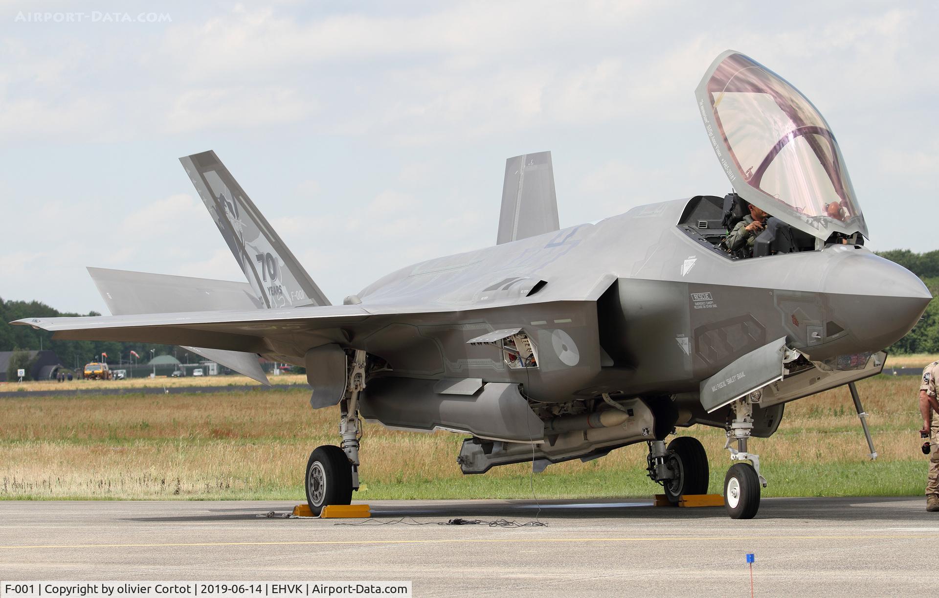 F-001, 2012 Lockheed Martin F-35A Lightning II C/N AN-1, 2019 airshow